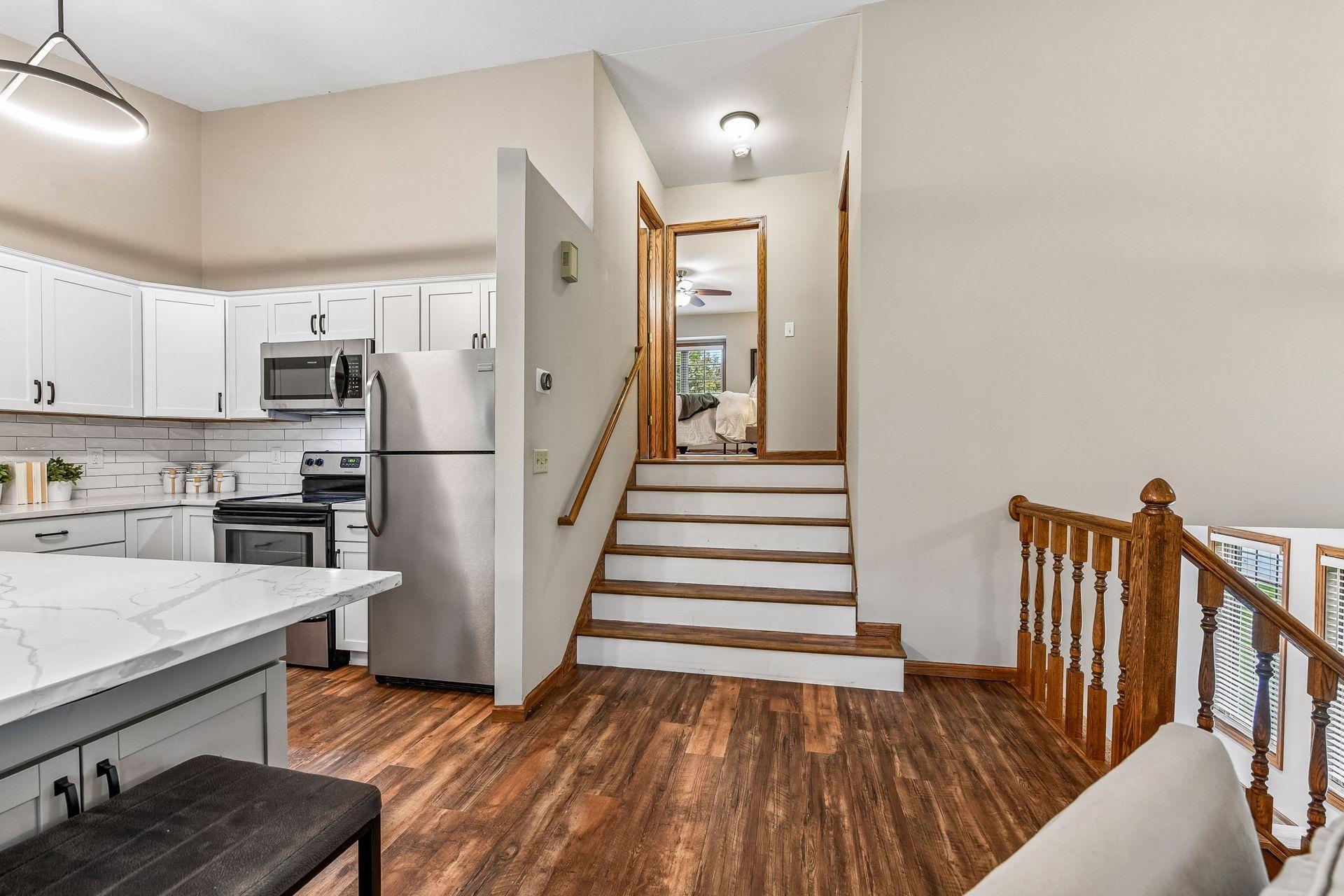 View of Residential at 3607 Sussex Place, Minnetonka MN 55345, Minnetonka (18 of 35) - Mike Wilen | Minnesota Team Real Estate