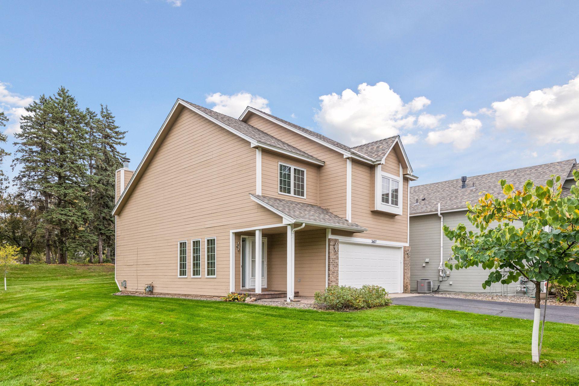 View of Residential at 3607 Sussex Place, Minnetonka MN 55345, Minnetonka (34 of 35) - Mike Wilen | Minnesota Team Real Estate