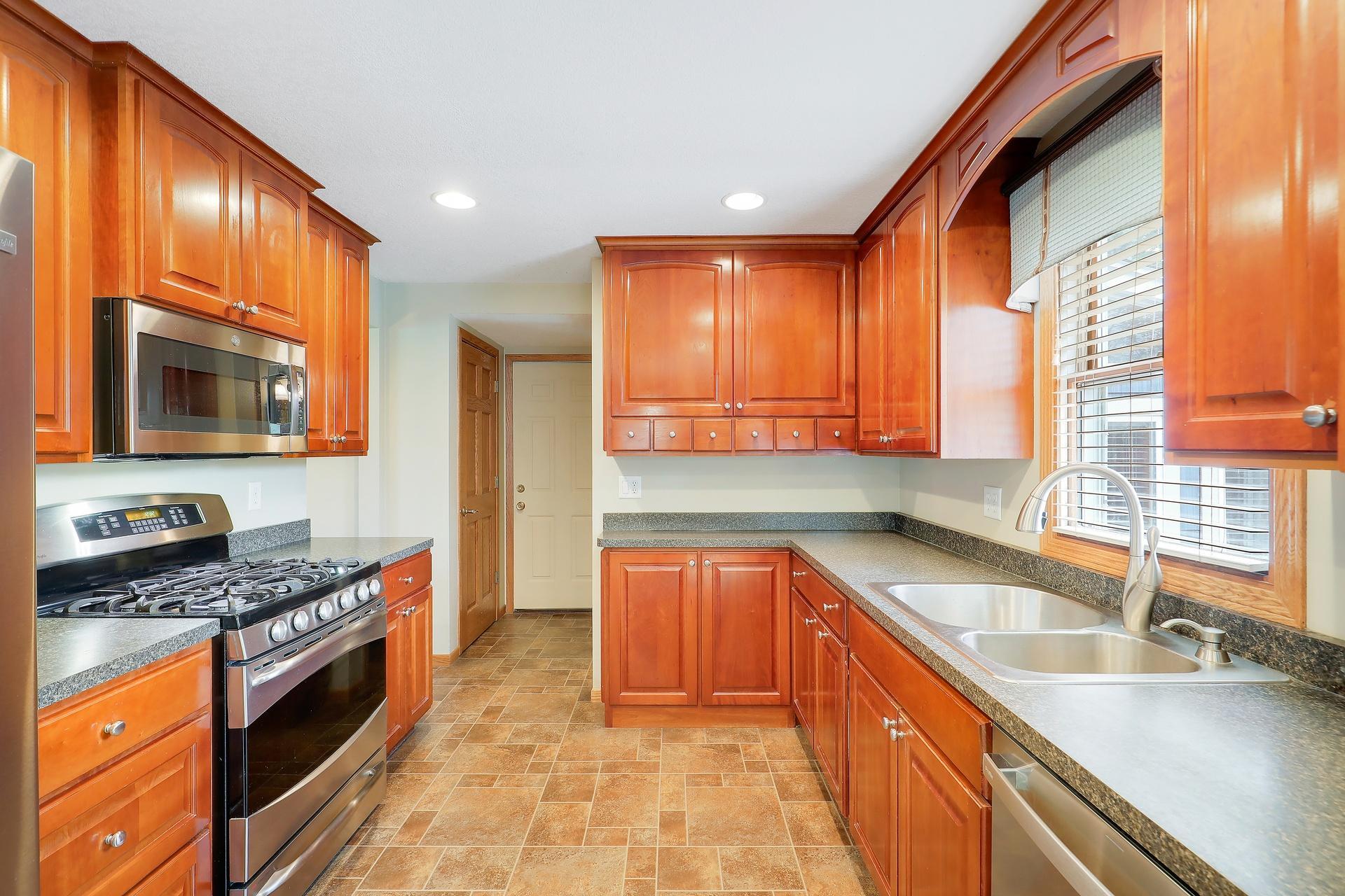 View of Residential at 11840 Wren Street, Coon Rapids MN 55433, Coon Rapids (9 of 45) - Mike Wilen | Minnesota Team Real Estate