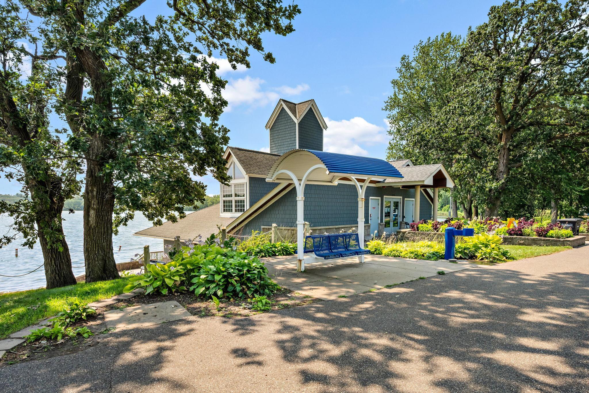 View of Residential at 1905 Shenandoah Court #D, Plymouth MN 55447, Plymouth (32 of 33) - Mike Wilen | Minnesota Team Real Estate
