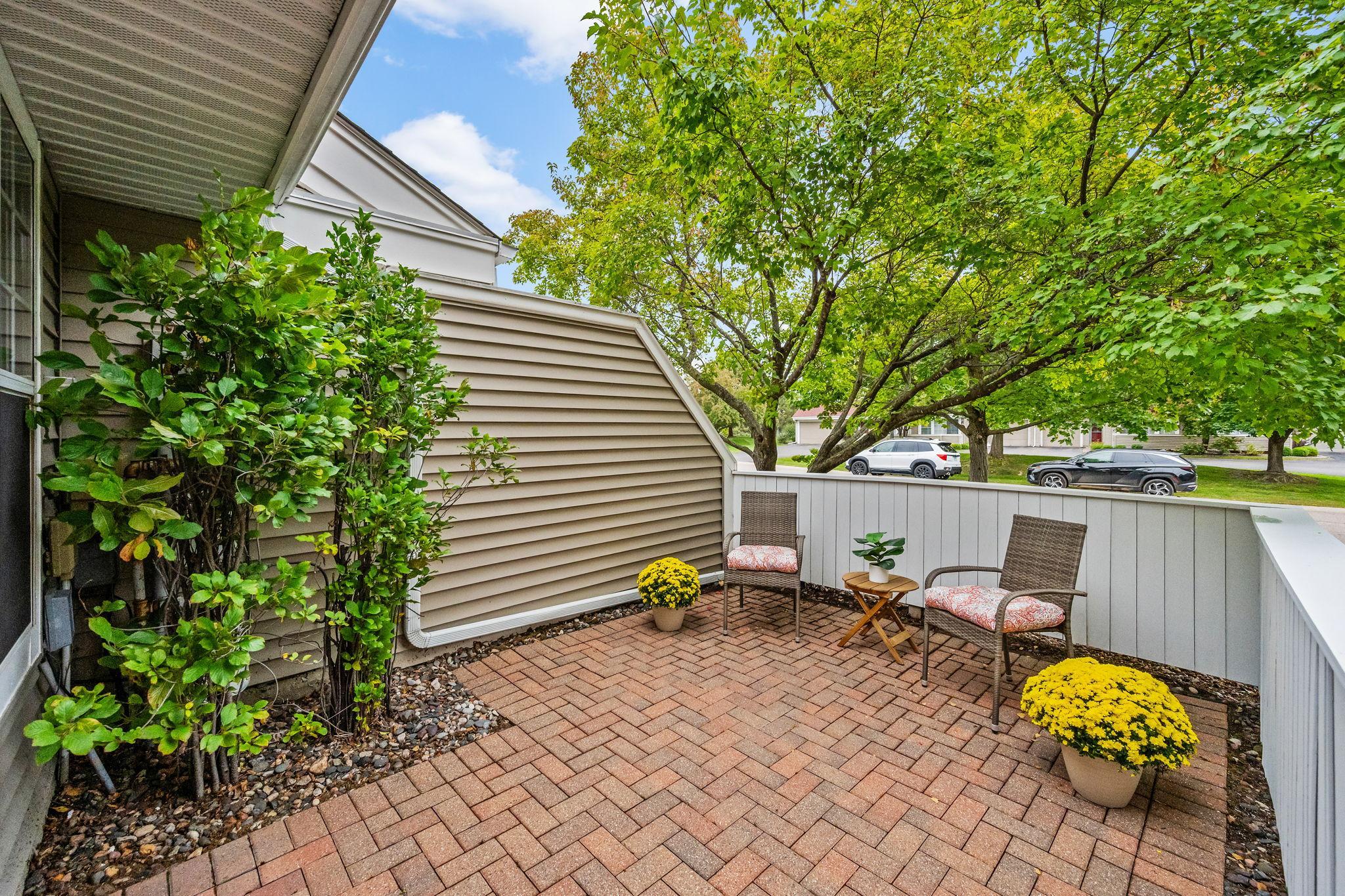 View of Residential at 1905 Shenandoah Court #D, Plymouth MN 55447, Plymouth (7 of 33) - Mike Wilen | Minnesota Team Real Estate