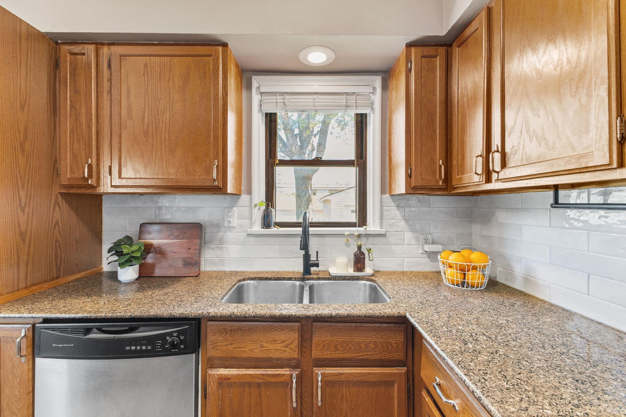 View of Residential at 1965 Montana Avenue, Saint Paul MN 55119, Saint Paul (15 of 49) - Mike Wilen | Minnesota Team Real Estate