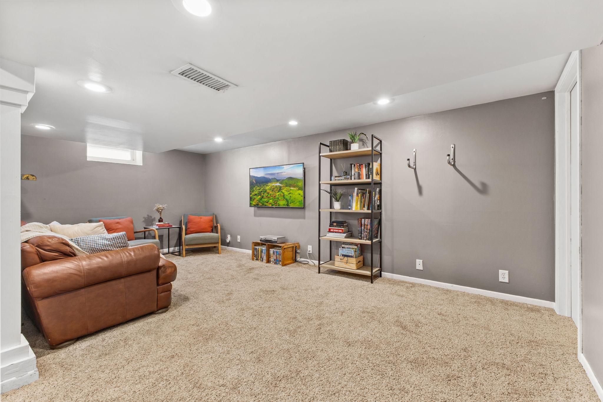 View of Residential at 1965 Montana Avenue, Saint Paul MN 55119, Saint Paul (28 of 49) - Mike Wilen | Minnesota Team Real Estate