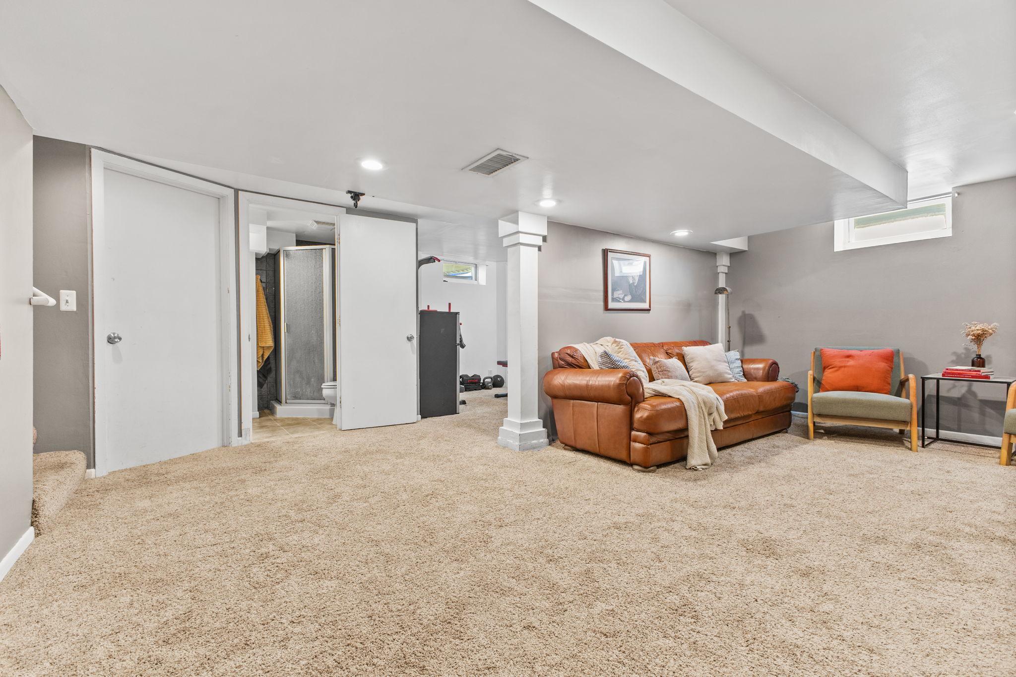 View of Residential at 1965 Montana Avenue, Saint Paul MN 55119, Saint Paul (29 of 49) - Mike Wilen | Minnesota Team Real Estate