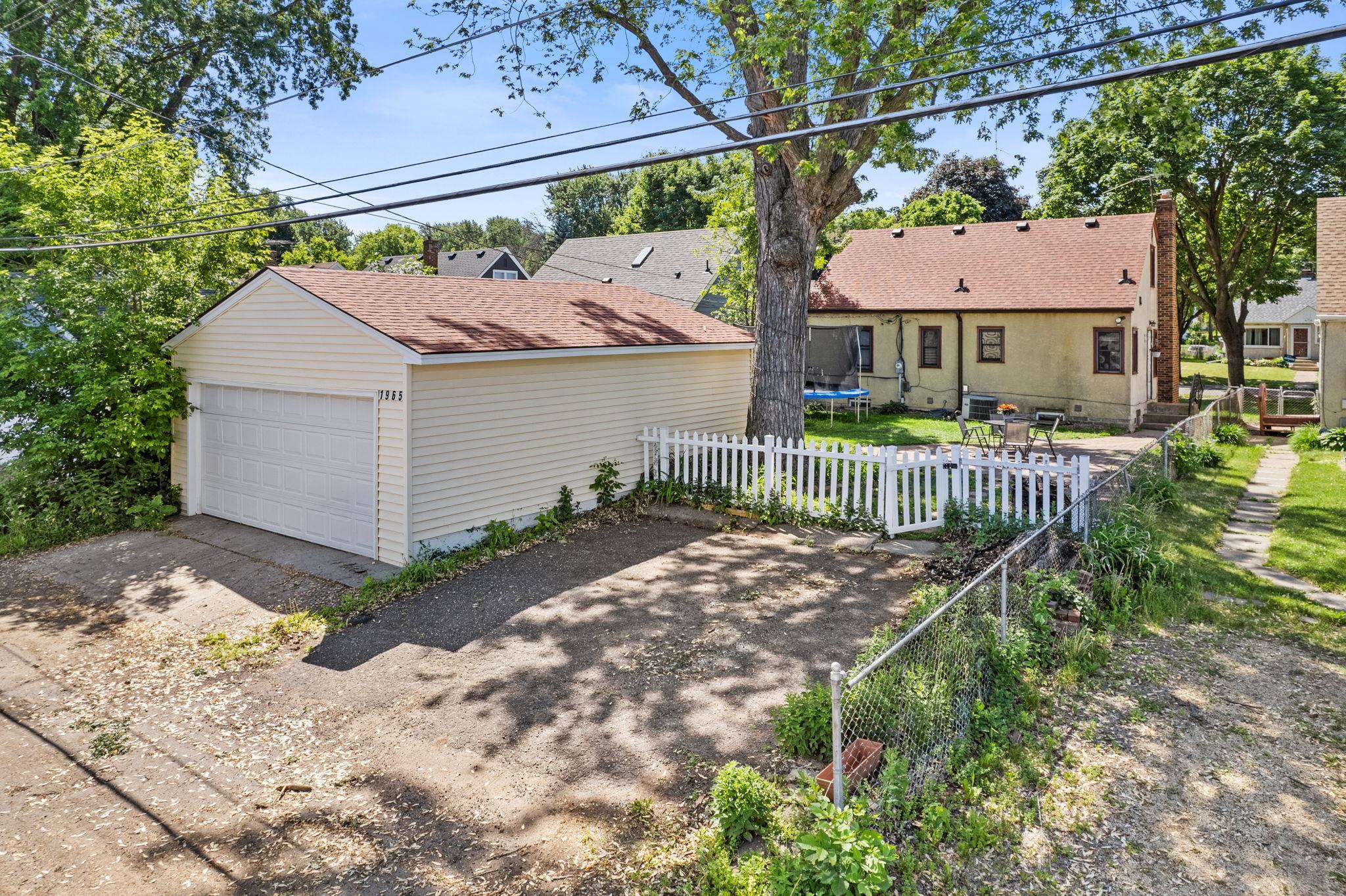 View of Residential at 1965 Montana Avenue, Saint Paul MN 55119, Saint Paul (34 of 49) - Mike Wilen | Minnesota Team Real Estate