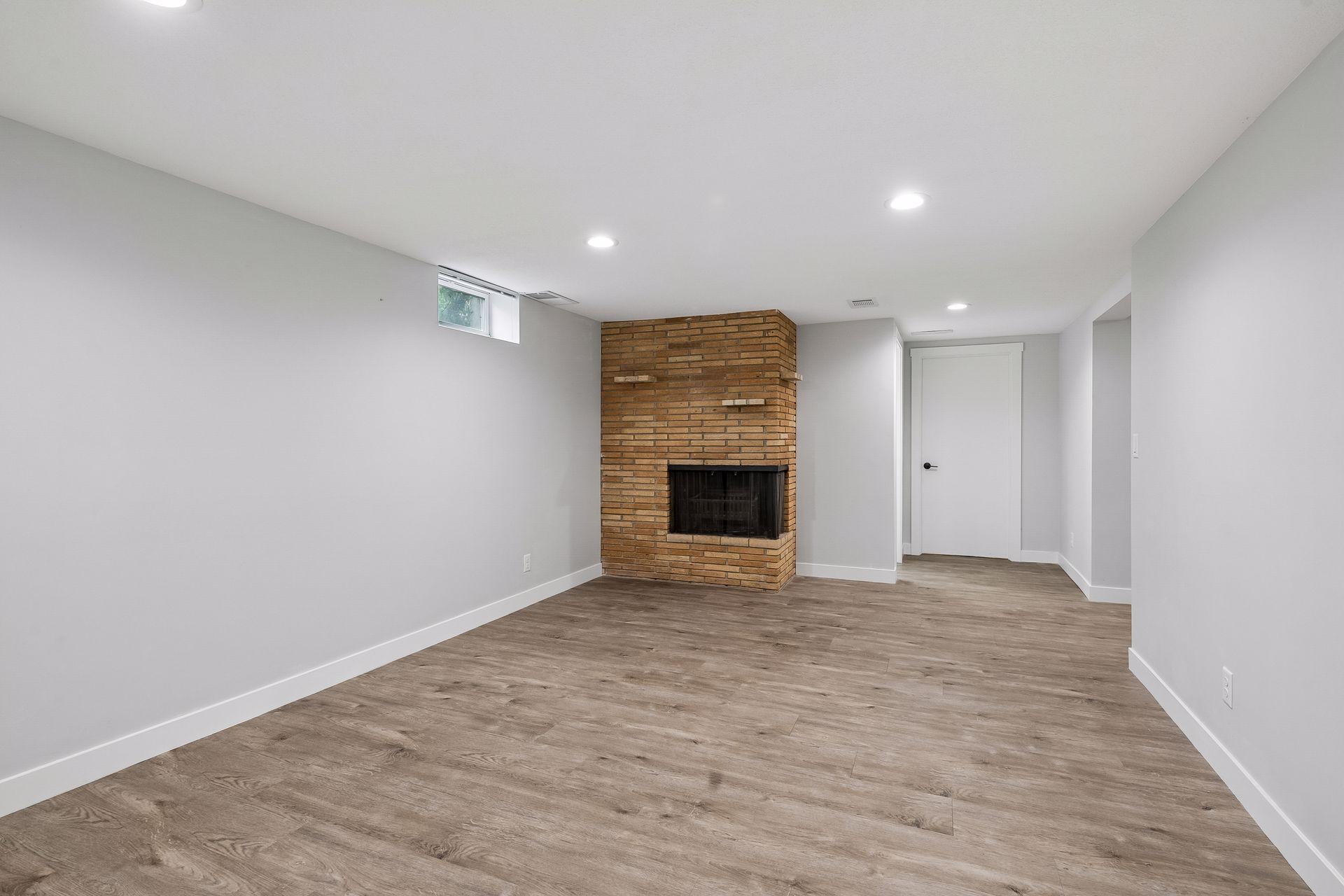 View of Residential at 1416 Clarmar Avenue, Roseville MN 55113, Roseville (33 of 91) - Mike Wilen | Minnesota Team Real Estate