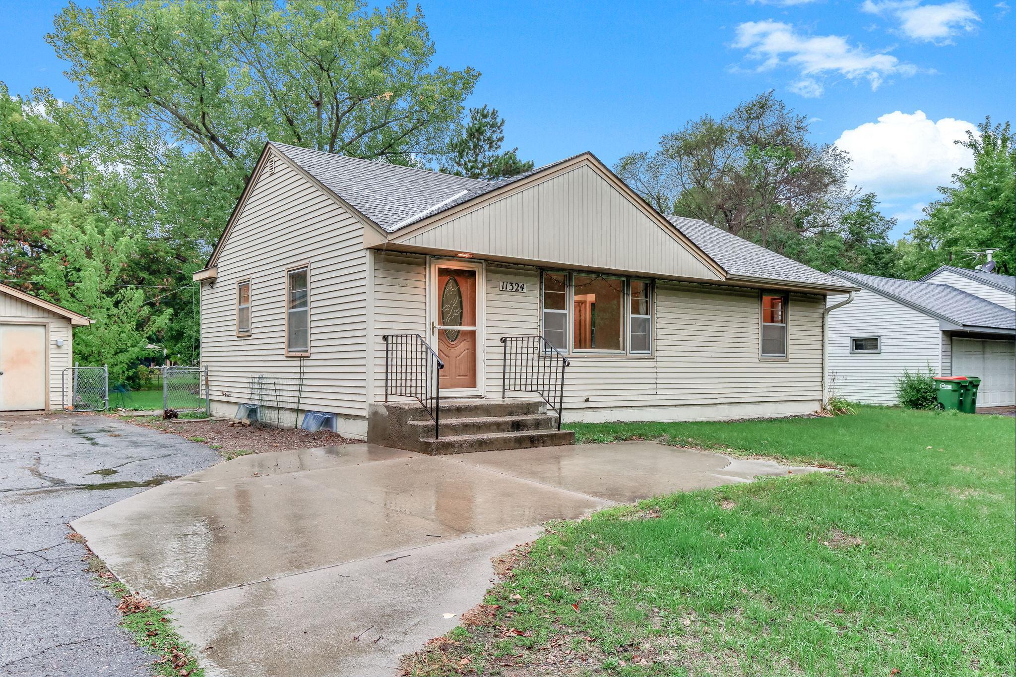 View of Residential at 11324 Quinn Street, Coon Rapids MN 55433, Coon Rapids (27 of 30) - Mike Wilen | Minnesota Team Real Estate