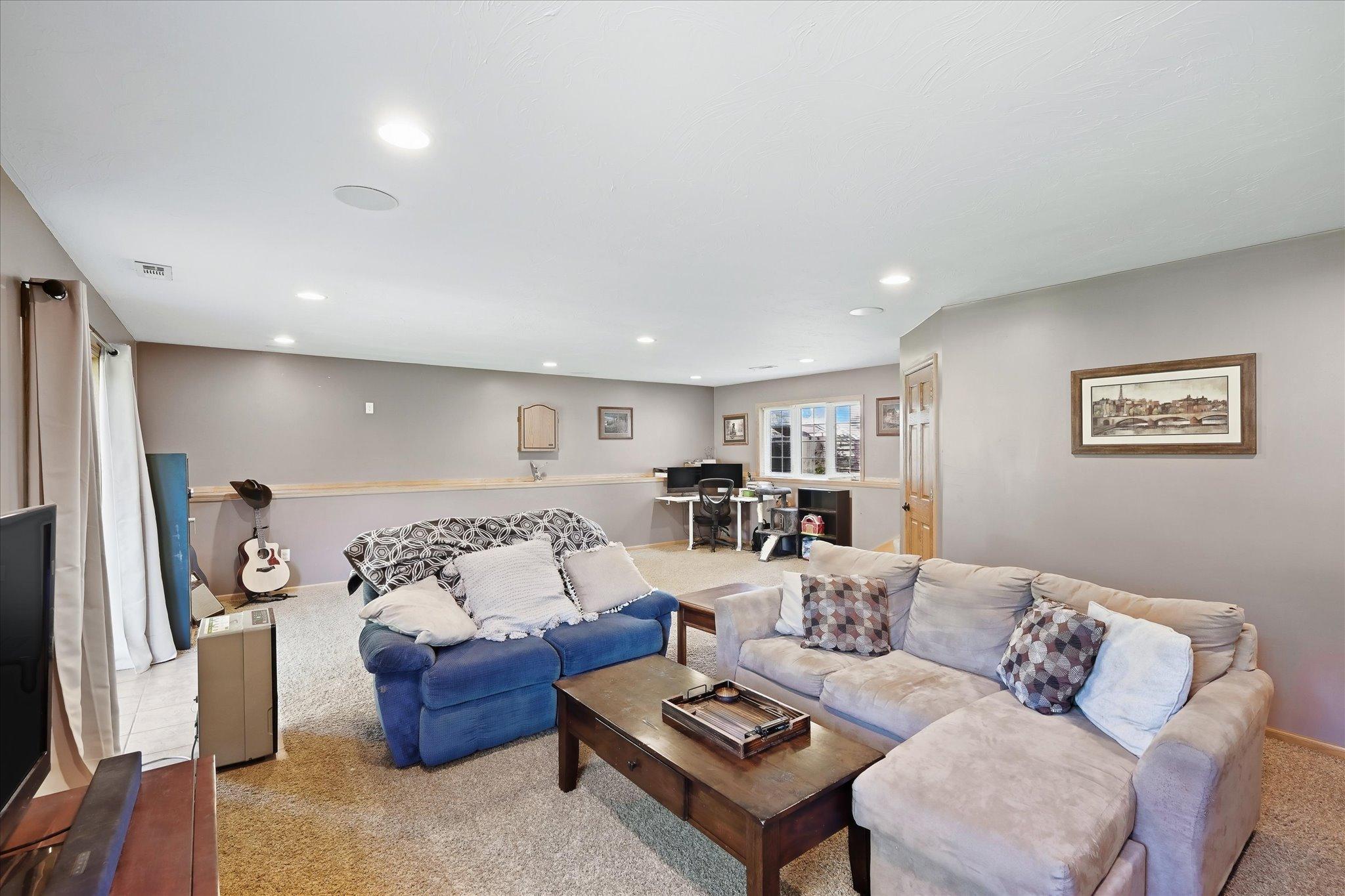View of Residential at 952 Chestnut Street, Belle Plaine MN 56011, Belle Plaine (21 of 30) - Mike Wilen | Minnesota Team Real Estate