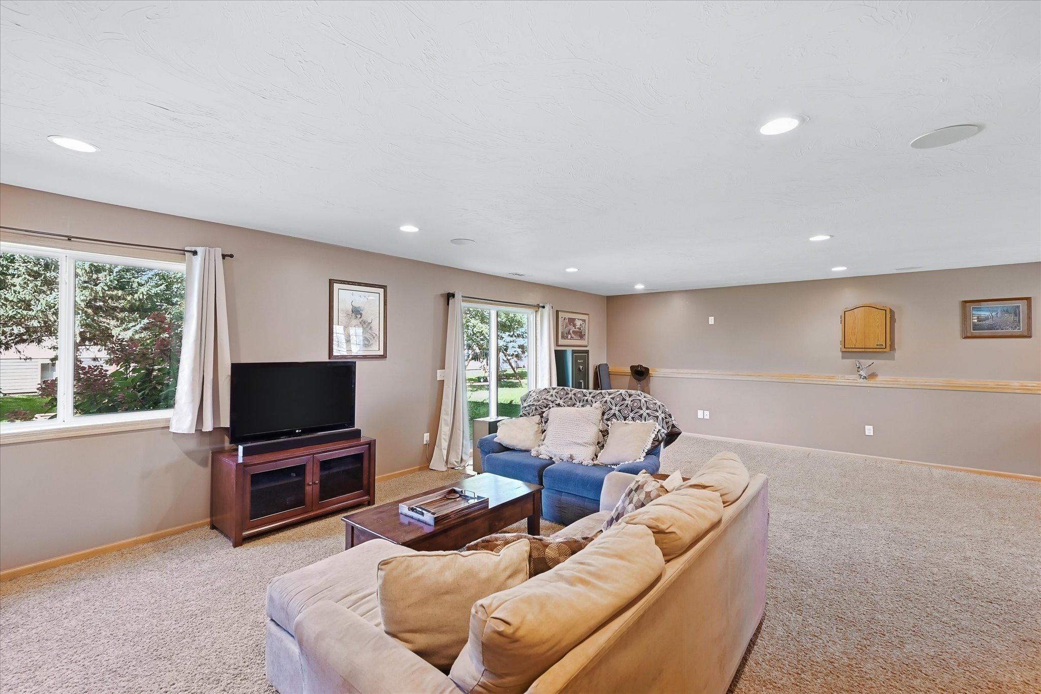 View of Residential at 952 Chestnut Street, Belle Plaine MN 56011, Belle Plaine (20 of 30) - Mike Wilen | Minnesota Team Real Estate