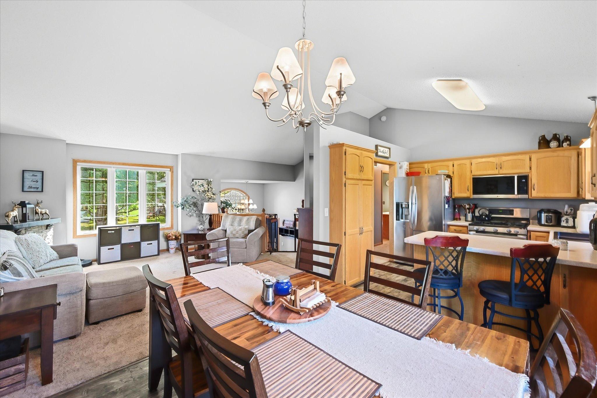 View of Residential at 952 Chestnut Street, Belle Plaine MN 56011, Belle Plaine (8 of 30) - Mike Wilen | Minnesota Team Real Estate