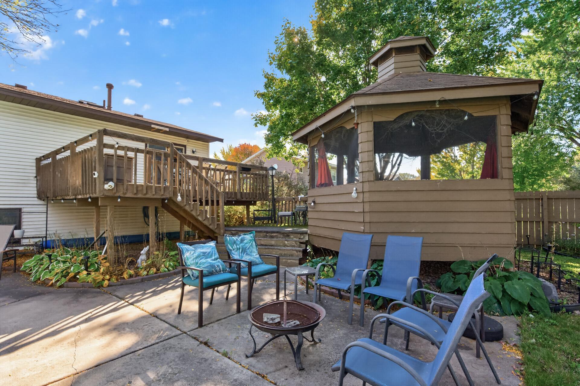 View of Residential at 2236 Helena Avenue, Oakdale MN 55128, Oakdale (41 of 50) - Mike Wilen | Minnesota Team Real Estate