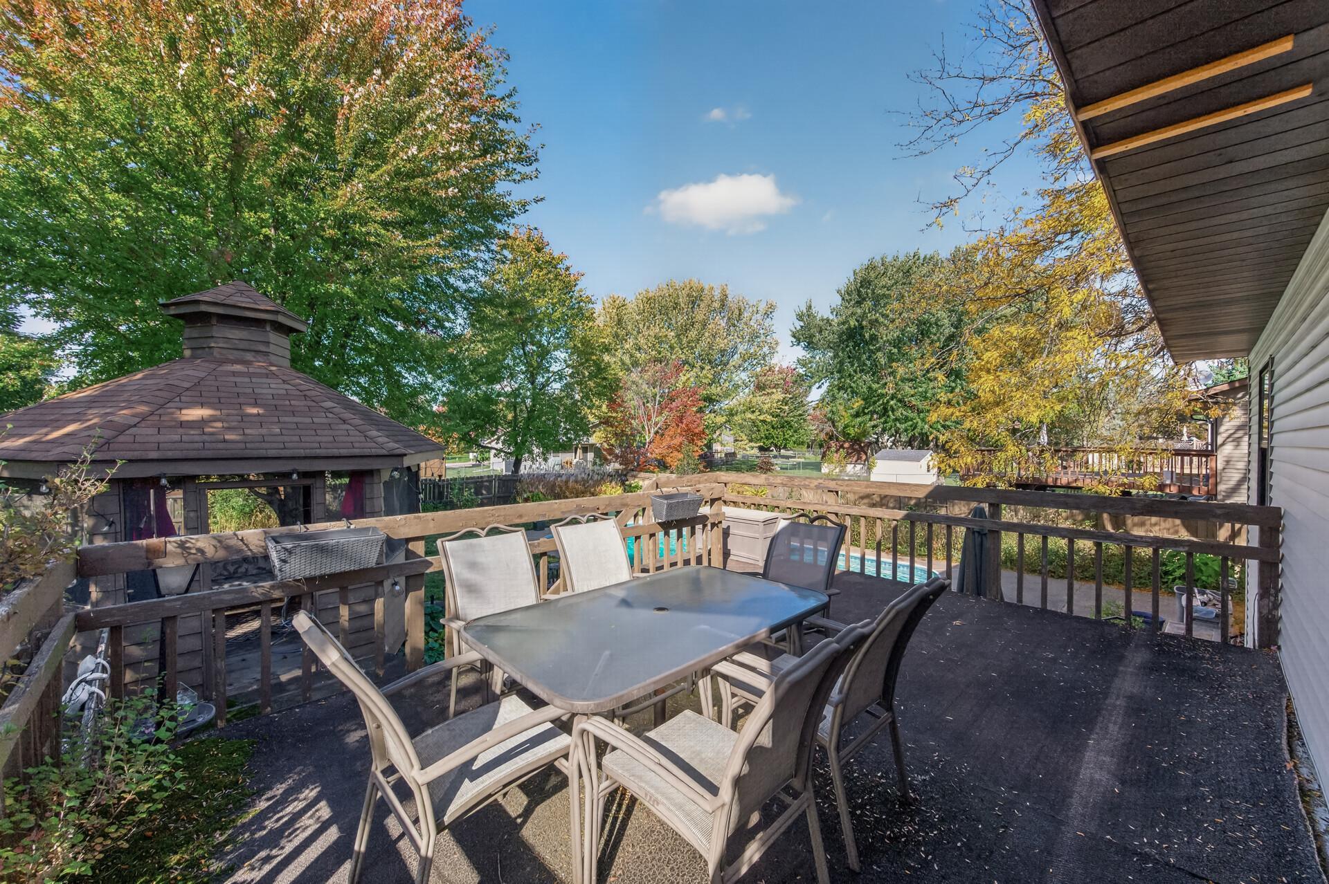 View of Residential at 2236 Helena Avenue, Oakdale MN 55128, Oakdale (40 of 50) - Mike Wilen | Minnesota Team Real Estate