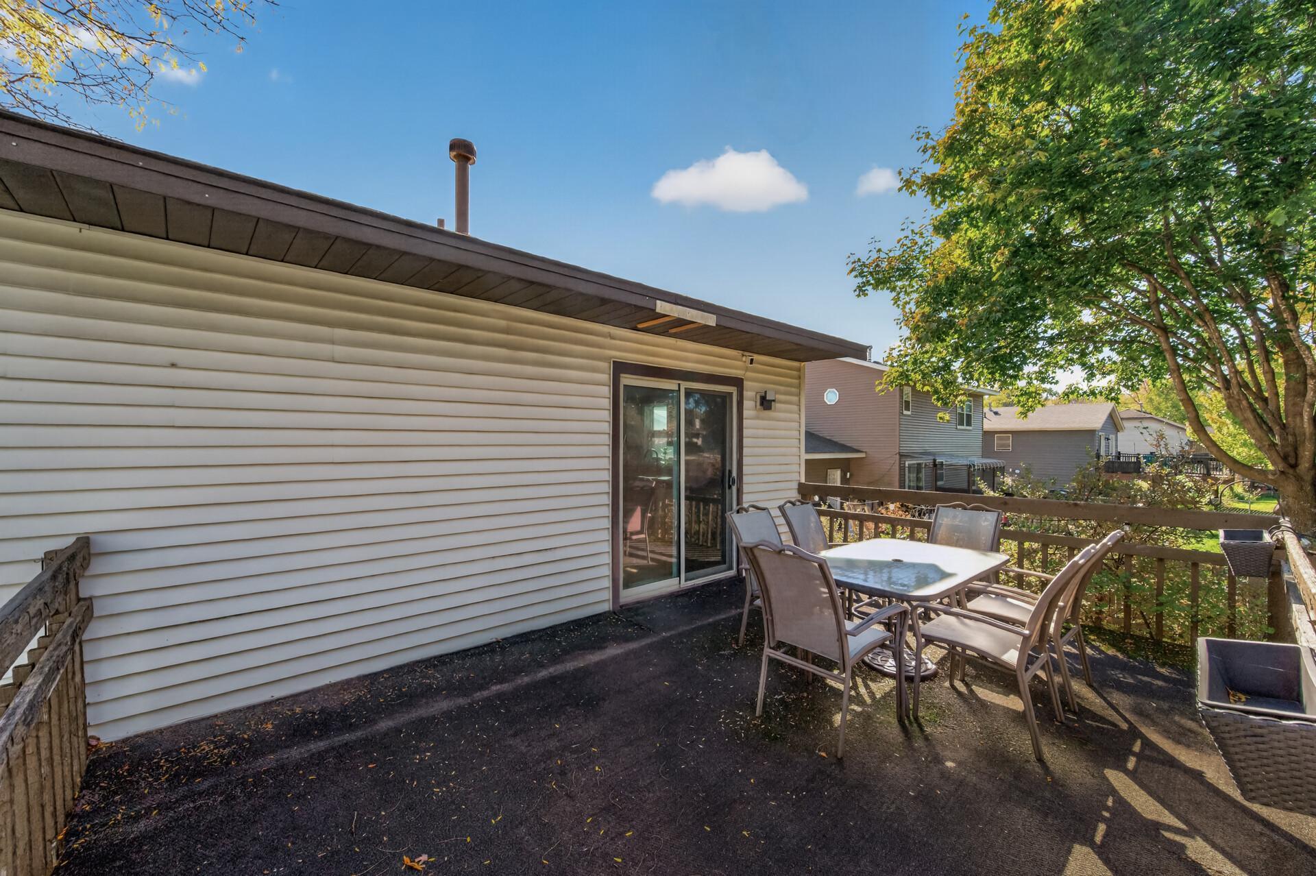 View of Residential at 2236 Helena Avenue, Oakdale MN 55128, Oakdale (39 of 50) - Mike Wilen | Minnesota Team Real Estate