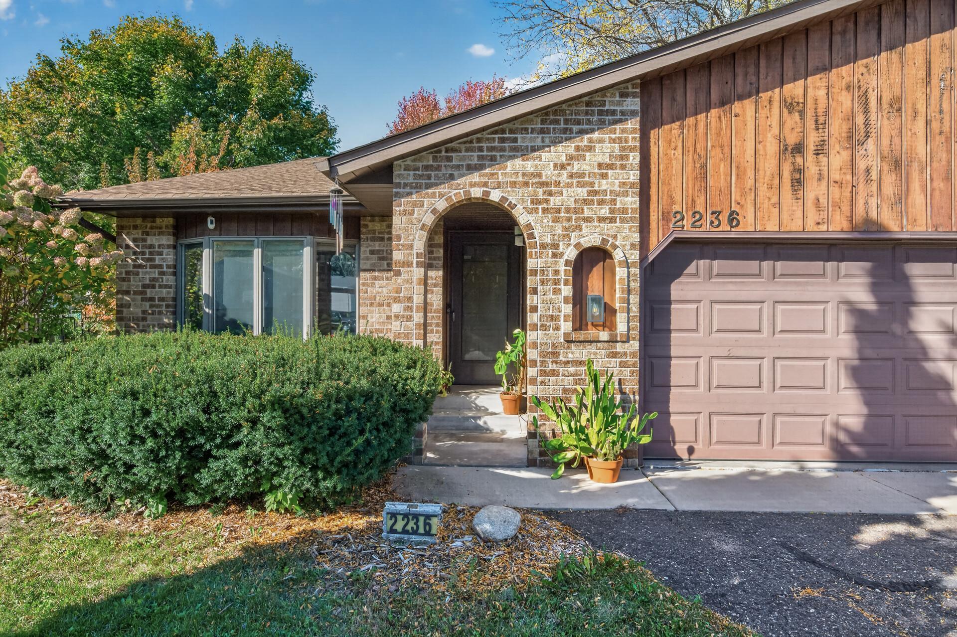View of Residential at 2236 Helena Avenue, Oakdale MN 55128, Oakdale (5 of 50) - Mike Wilen | Minnesota Team Real Estate