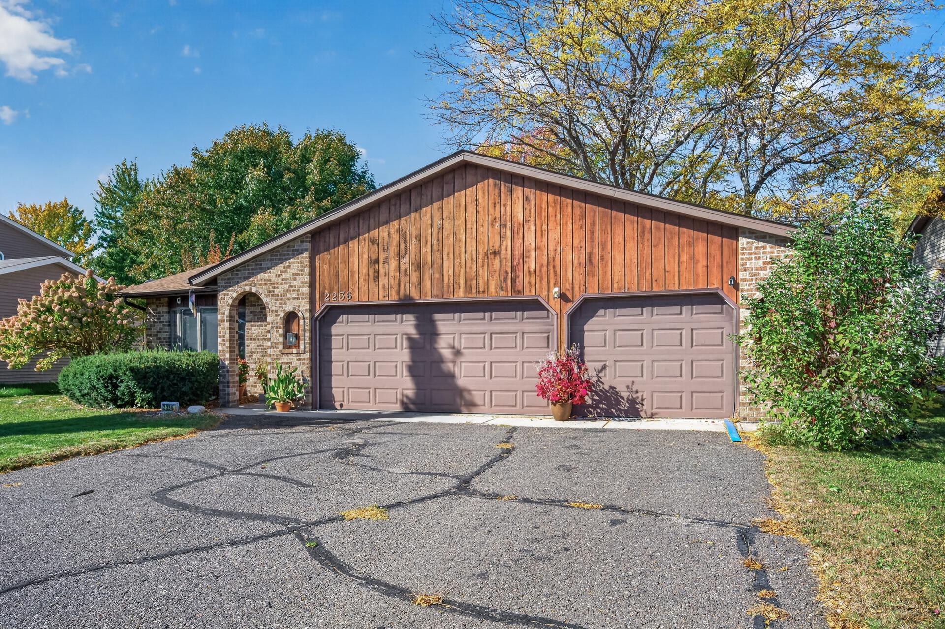 View of Residential at 2236 Helena Avenue, Oakdale MN 55128, Oakdale (4 of 50) - Mike Wilen | Minnesota Team Real Estate