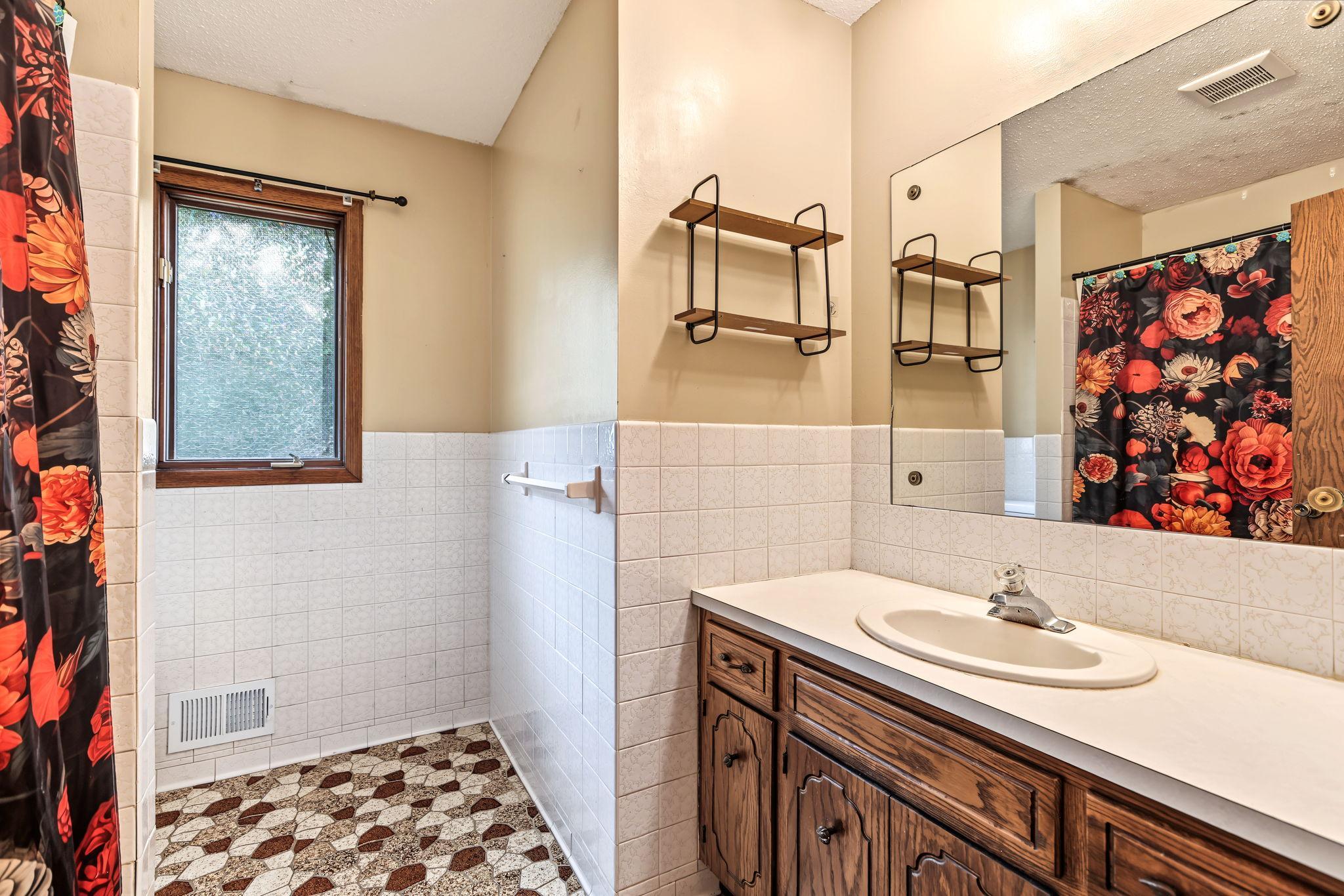 View of Residential at 11442 Osage Street, Coon Rapids MN 55433, Coon Rapids (13 of 20) - Mike Wilen | Minnesota Team Real Estate
