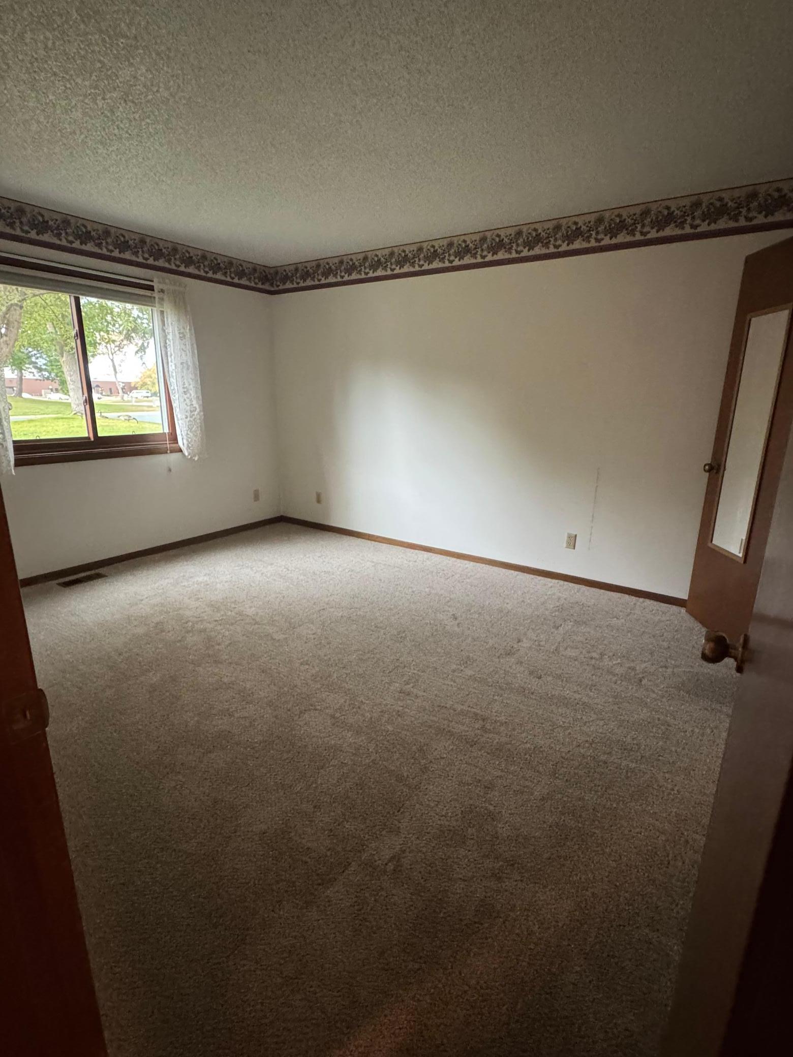 View of Residential at 1890 Fox Ridge Drive #B, West Saint Paul MN 55118, West Saint Paul (16 of 23) - Mike Wilen | Minnesota Team Real Estate