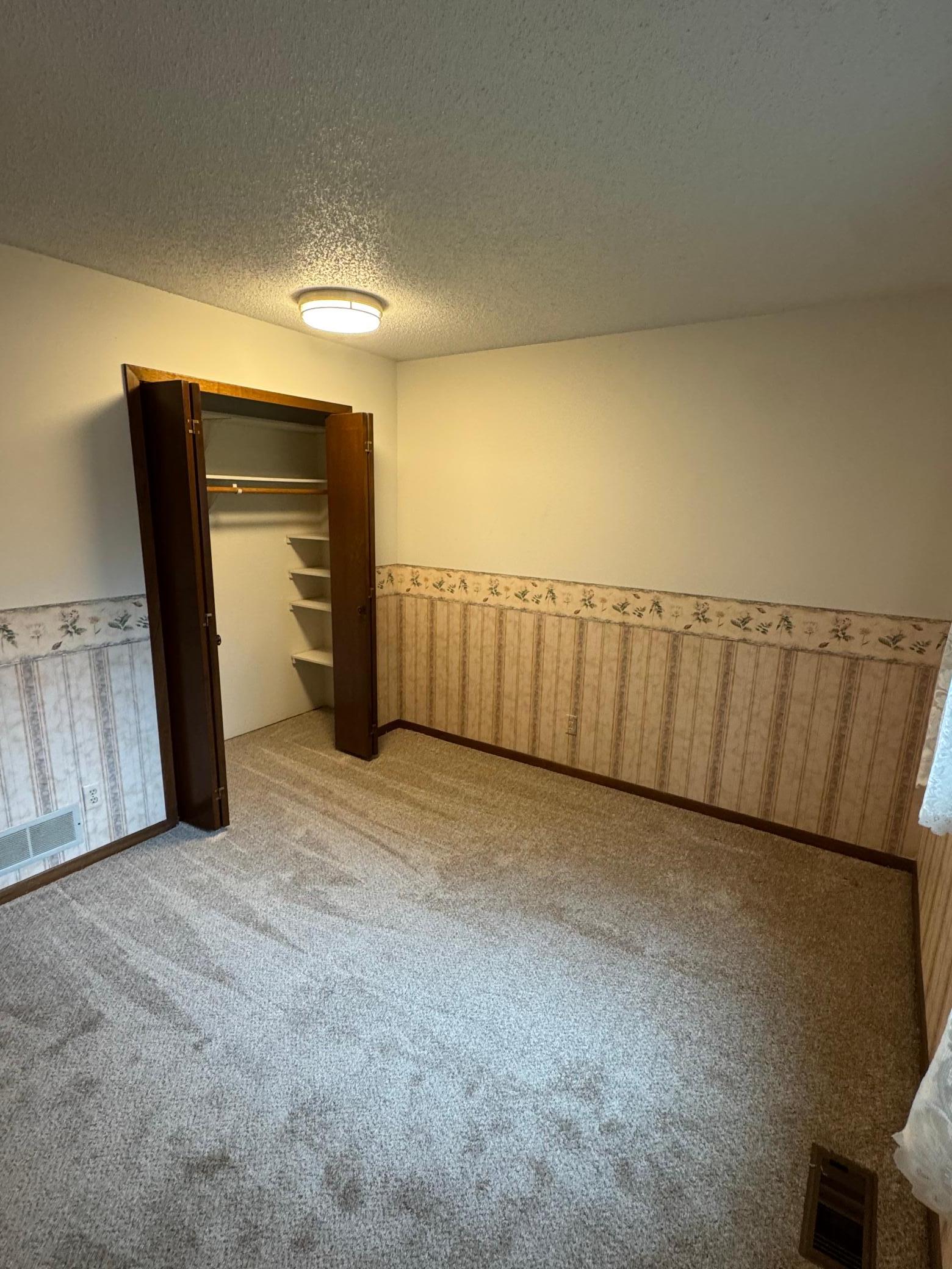 View of Residential at 1890 Fox Ridge Drive #B, West Saint Paul MN 55118, West Saint Paul (15 of 23) - Mike Wilen | Minnesota Team Real Estate