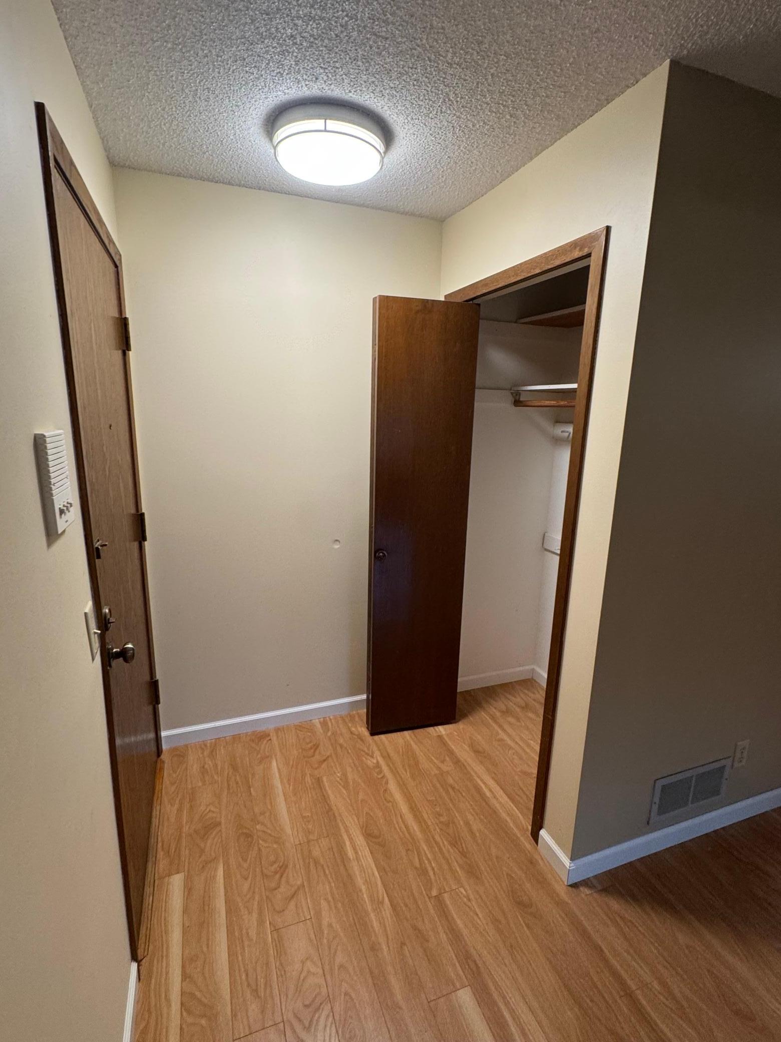 View of Residential at 1890 Fox Ridge Drive #B, West Saint Paul MN 55118, West Saint Paul (9 of 23) - Mike Wilen | Minnesota Team Real Estate