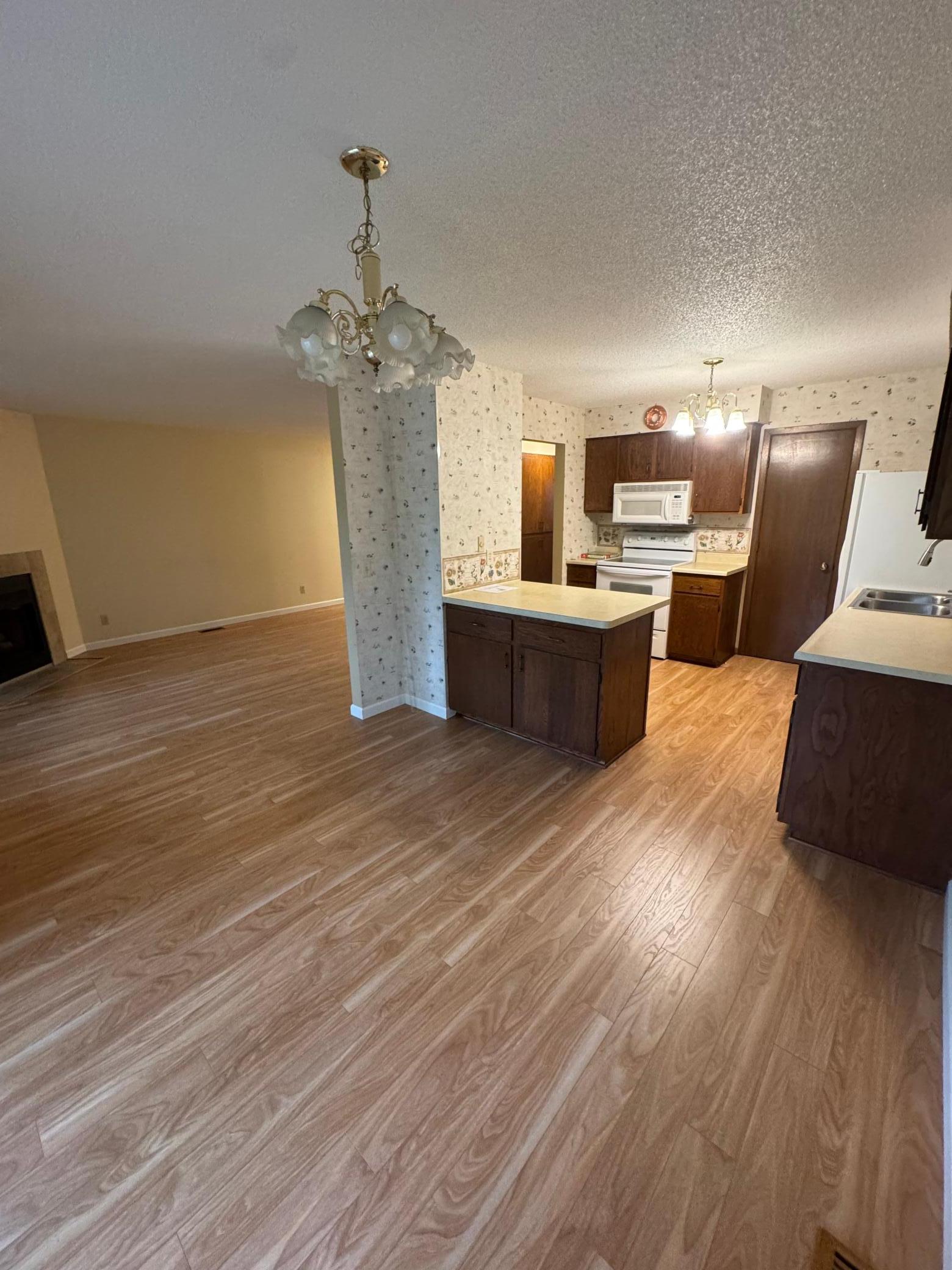 View of Residential at 1890 Fox Ridge Drive #B, West Saint Paul MN 55118, West Saint Paul (7 of 23) - Mike Wilen | Minnesota Team Real Estate