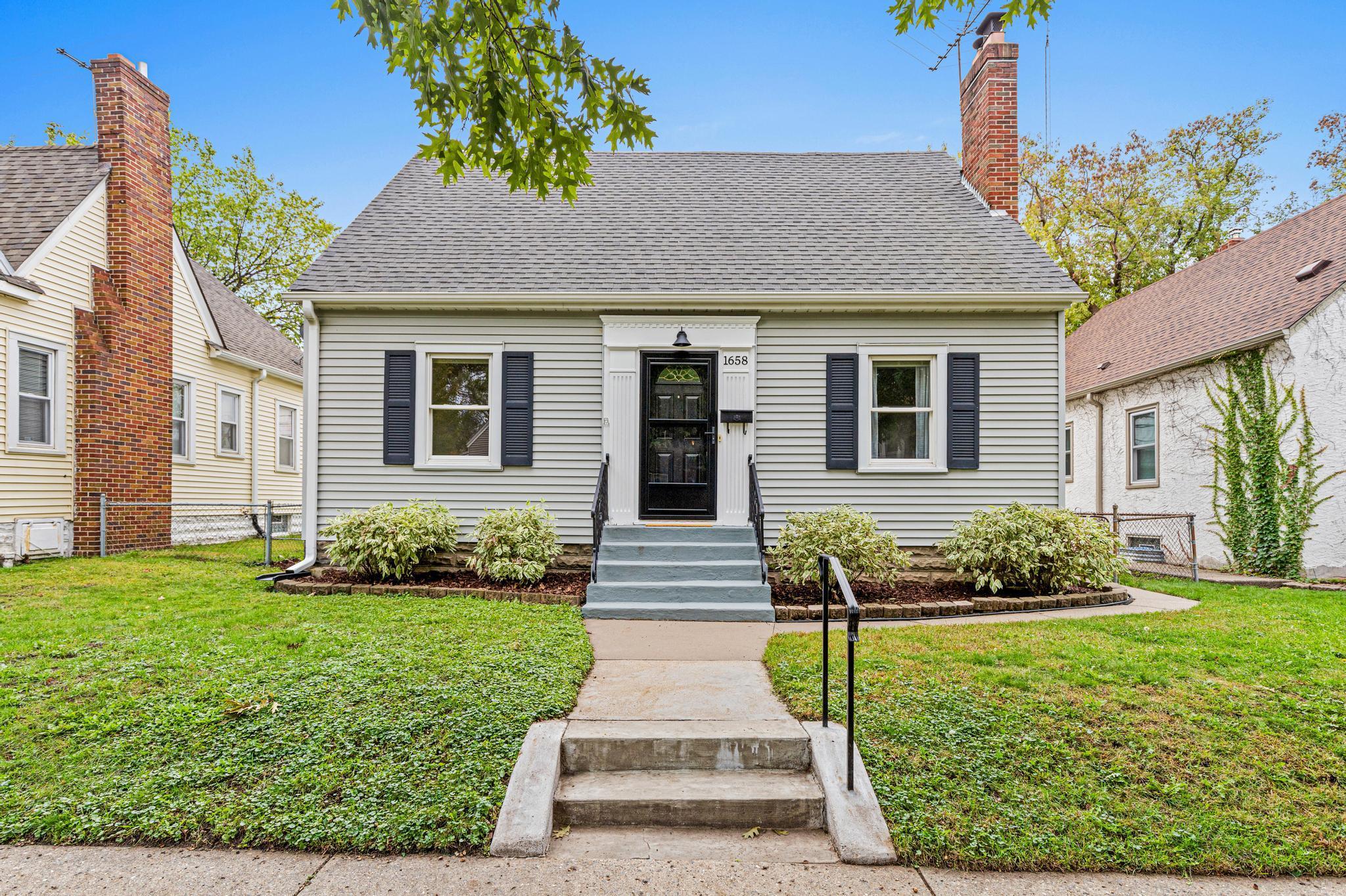 View of Single Family at 1658 Sherburne Avenue, Saint Paul - Mike Wilen | Minnesota Team Real Estate