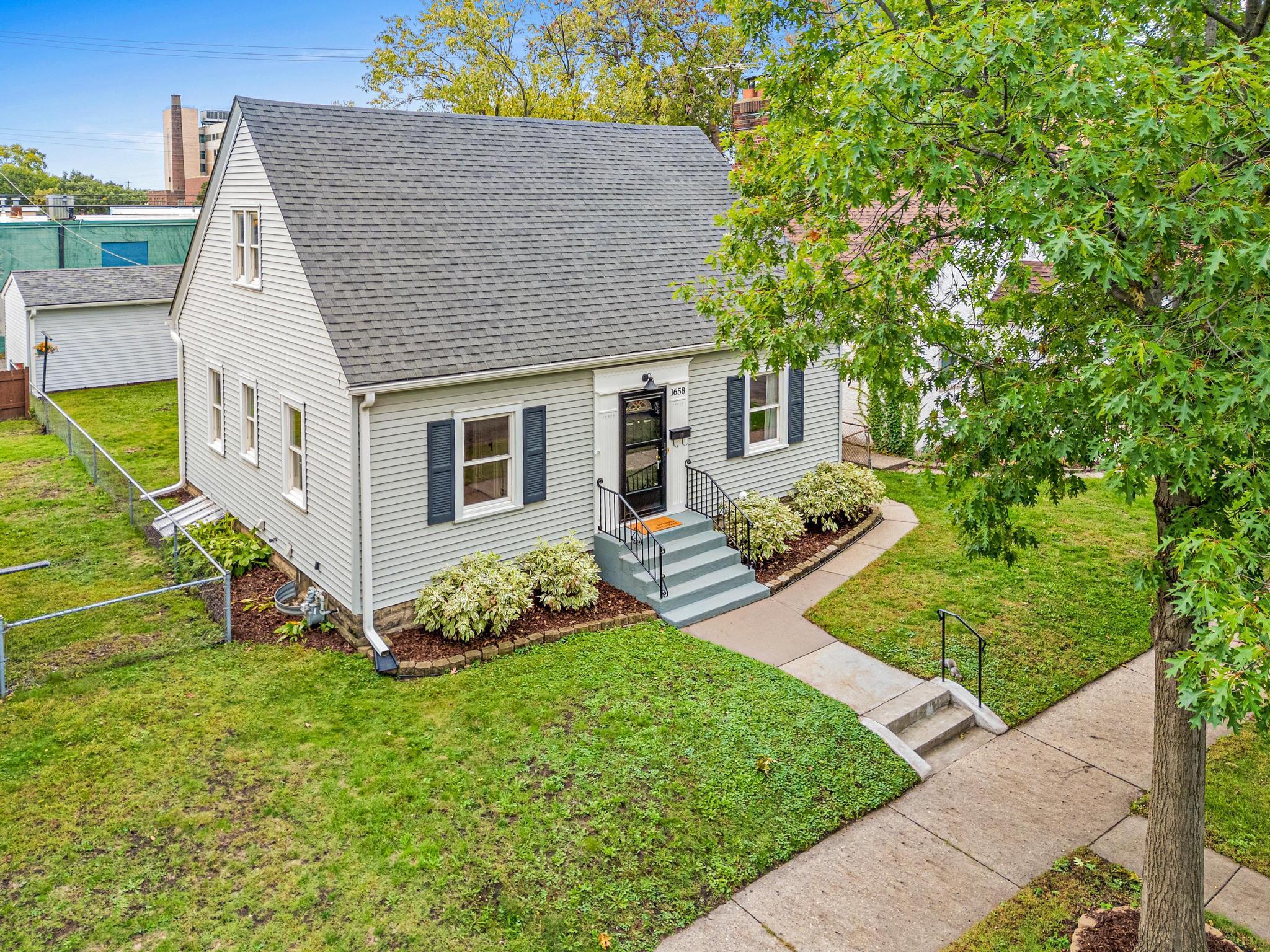 View of Residential at 1658 Sherburne Avenue, Saint Paul MN 55104, Saint Paul (2 of 42) - Mike Wilen | Minnesota Team Real Estate