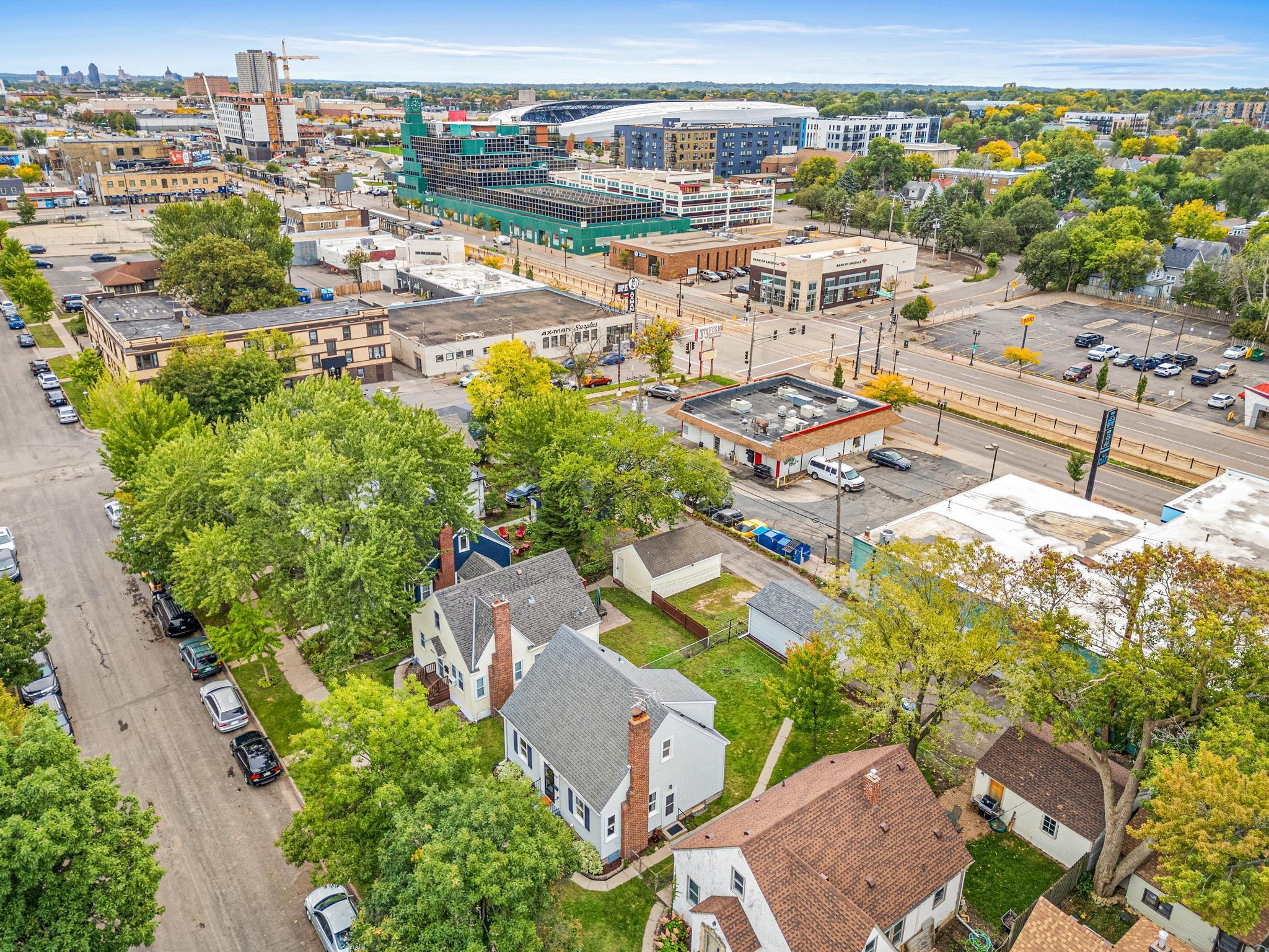 View of Residential at 1658 Sherburne Avenue, Saint Paul MN 55104, Saint Paul (38 of 42) - Mike Wilen | Minnesota Team Real Estate