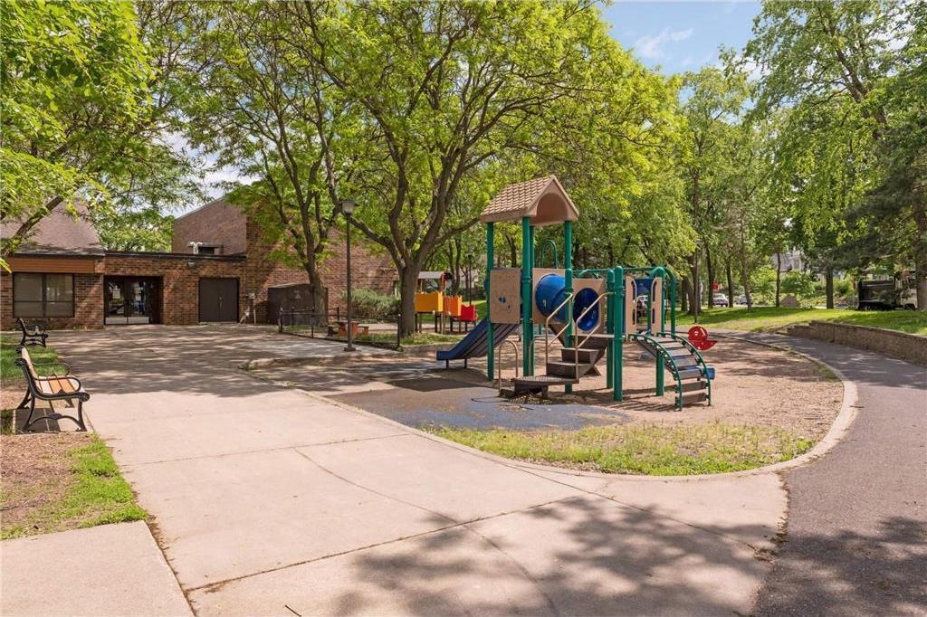 View of Residential at 2530 34th Street #212, Minneapolis MN 55406, Minneapolis (6 of 13) - Mike Wilen | Minnesota Team Real Estate