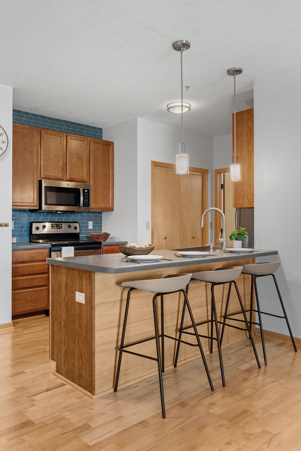 View of Residential at 2530 34th Street #212, Minneapolis MN 55406, Minneapolis (10 of 33) - Mike Wilen | Minnesota Team Real Estate