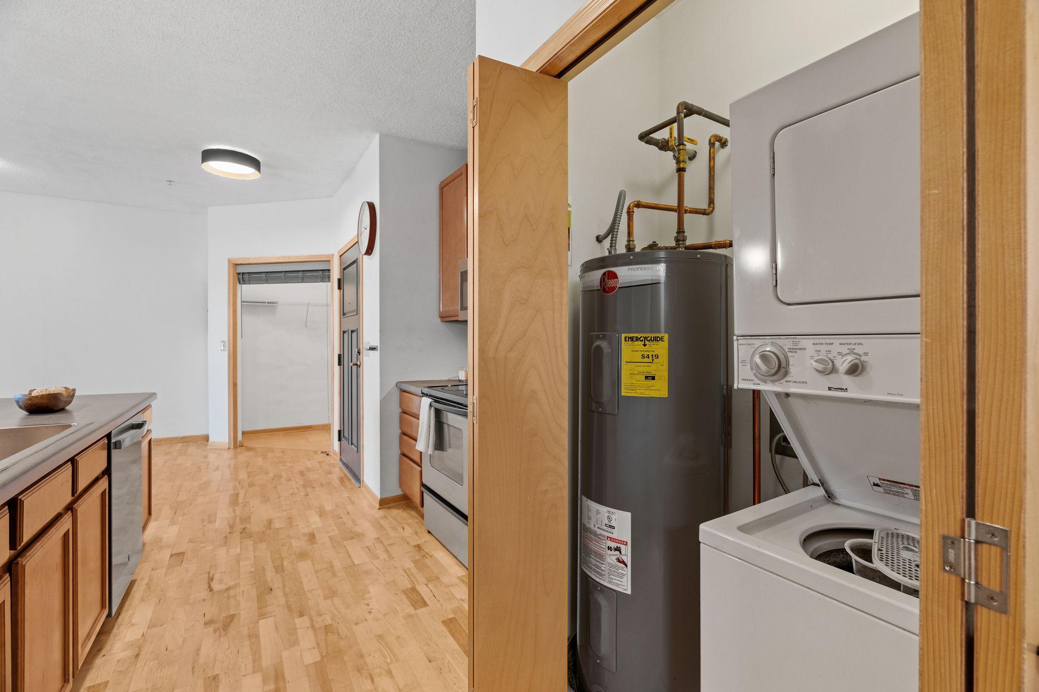 View of Residential at 2530 34th Street #212, Minneapolis MN 55406, Minneapolis (22 of 33) - Mike Wilen | Minnesota Team Real Estate