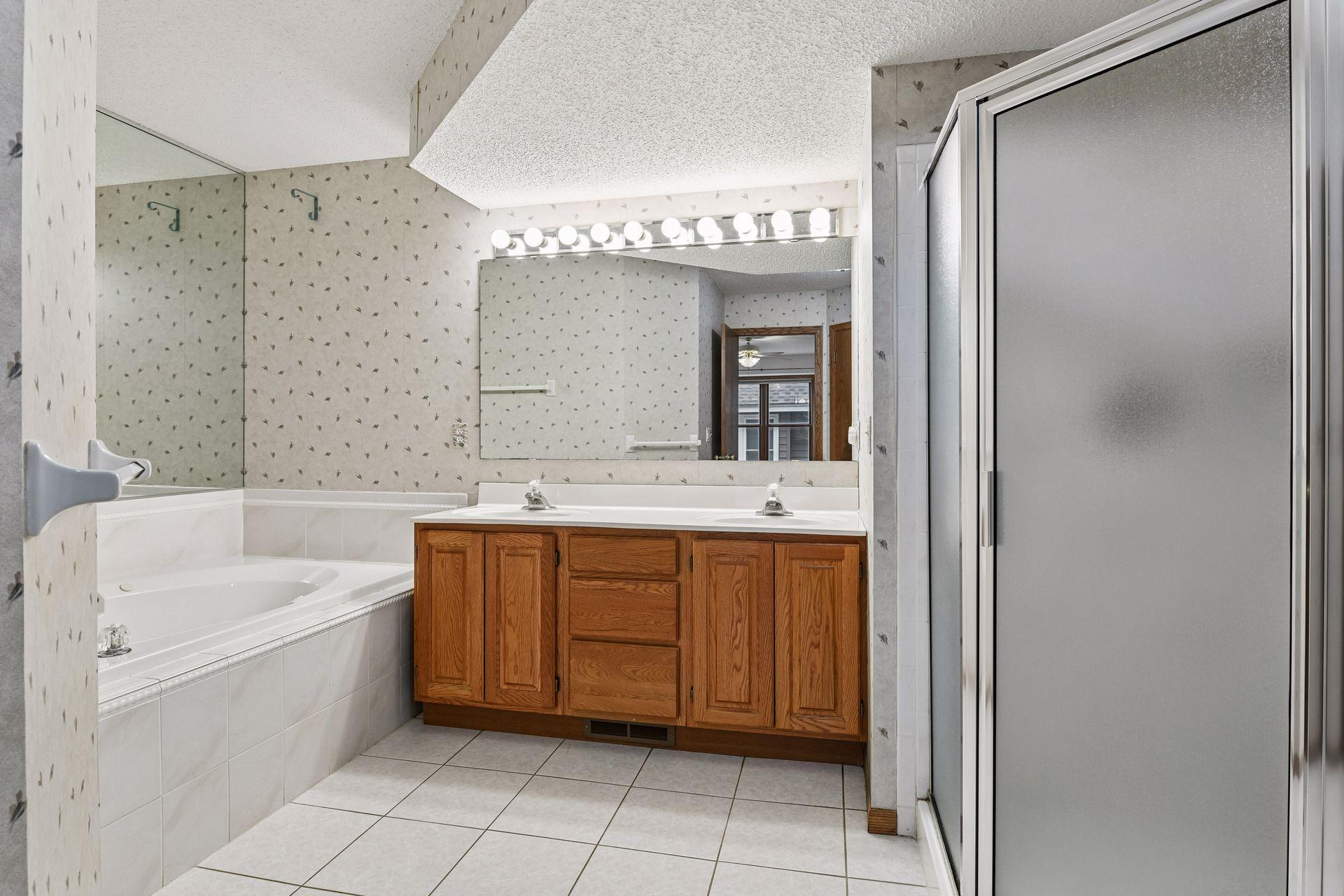 View of Residential at 18512 Lime Tree Court, Minnetonka MN 55345, Minnetonka (12 of 23) - Mike Wilen | Minnesota Team Real Estate