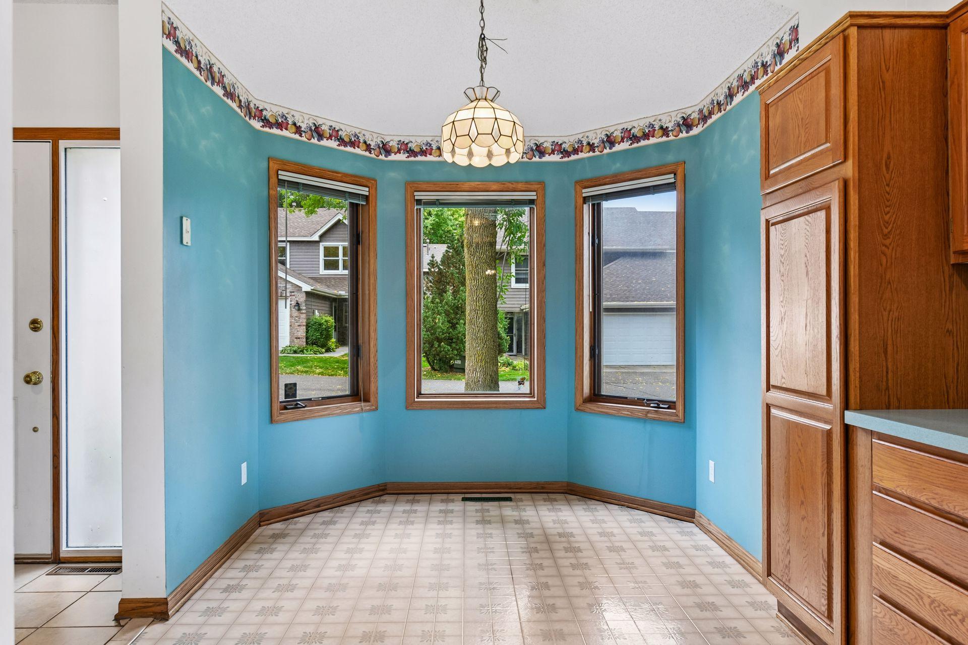 View of Residential at 18512 Lime Tree Court, Minnetonka MN 55345, Minnetonka (8 of 23) - Mike Wilen | Minnesota Team Real Estate