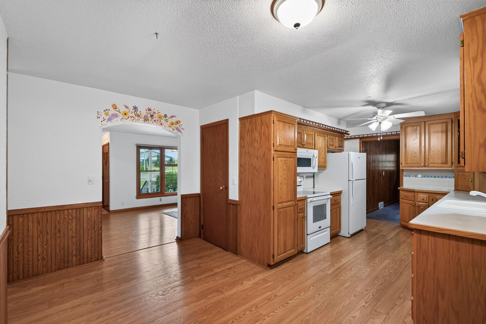 View of Residential at 304 Territorial Street, Watertown MN 55388, Watertown (10 of 30) - Mike Wilen | Minnesota Team Real Estate