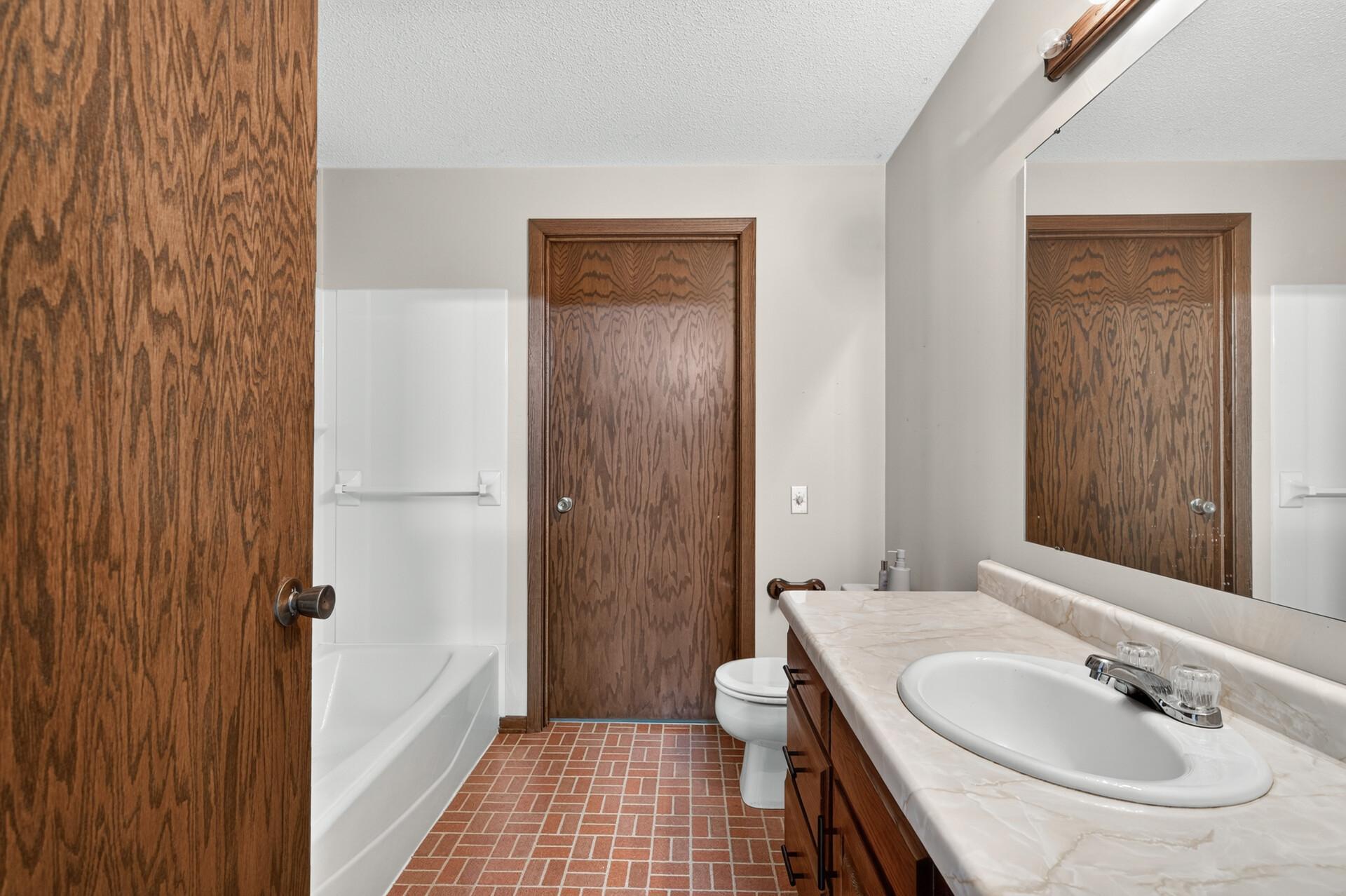 View of Residential at 401 Shady Lane, Norwood Young America MN 55397, Norwood Young America (25 of 36) - Mike Wilen | Minnesota Team Real Estate