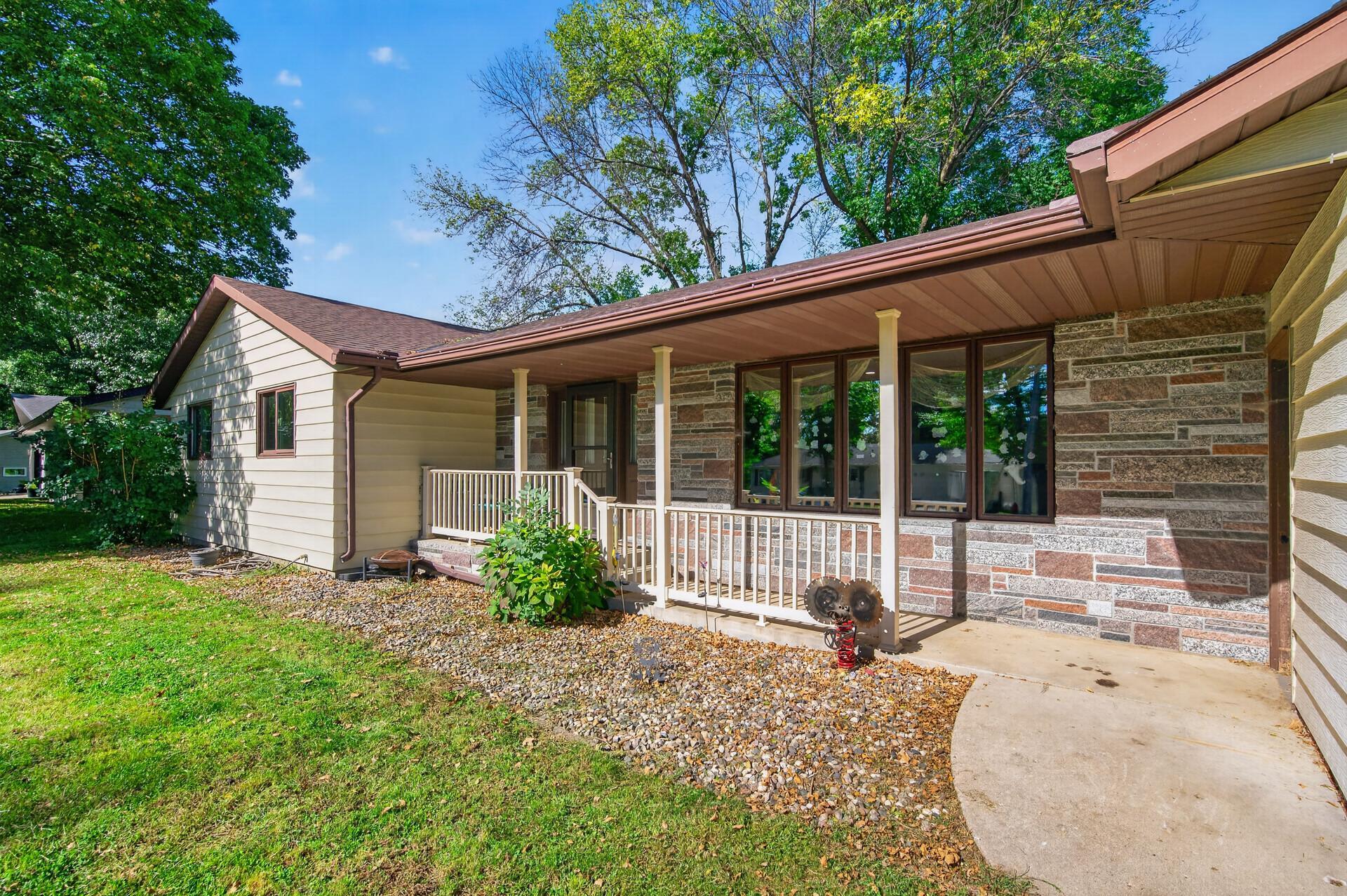 View of Residential at 401 Shady Lane, Norwood Young America MN 55397, Norwood Young America (34 of 36) - Mike Wilen | Minnesota Team Real Estate