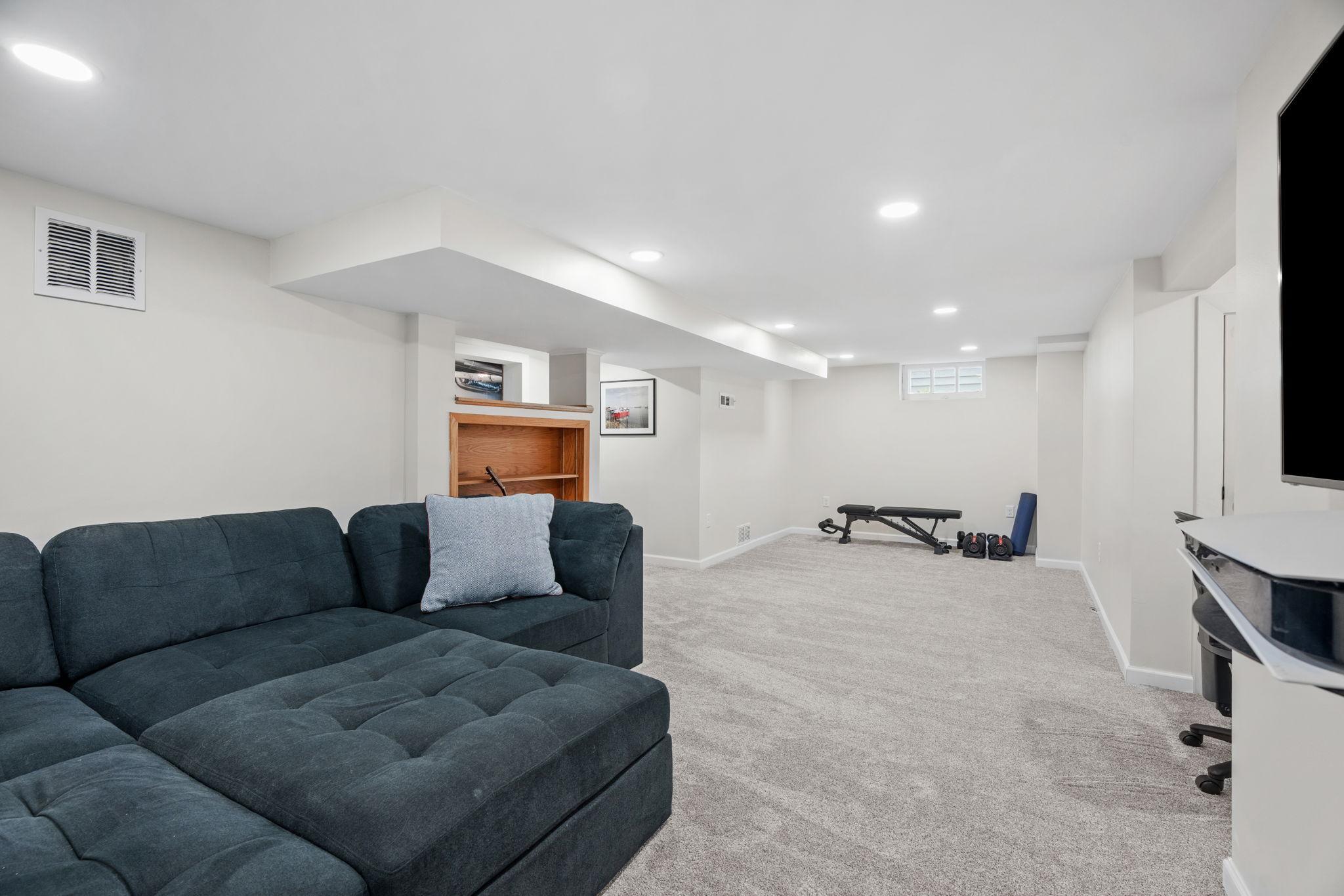 View of Residential at 2828 Alabama Avenue, Saint Louis Park MN 55416, Saint Louis Park (27 of 41) - Mike Wilen | Minnesota Team Real Estate