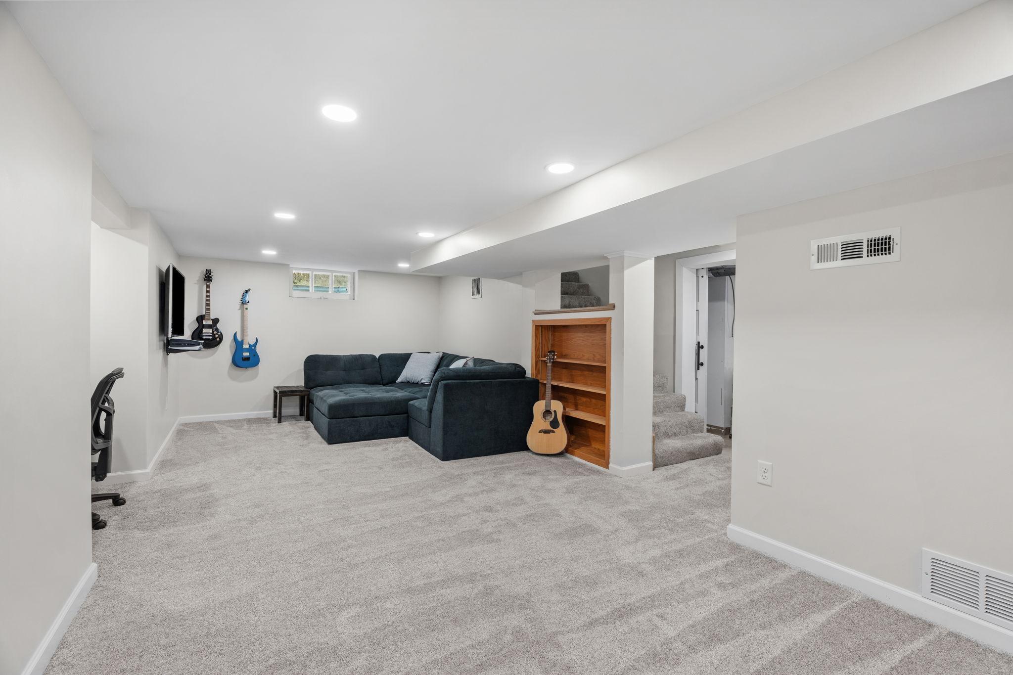 View of Residential at 2828 Alabama Avenue, Saint Louis Park MN 55416, Saint Louis Park (26 of 41) - Mike Wilen | Minnesota Team Real Estate