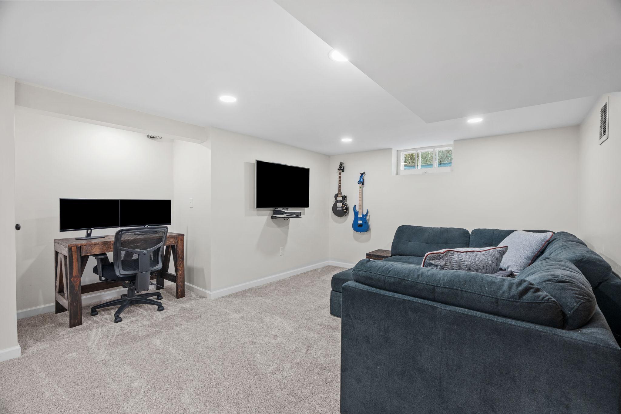View of Residential at 2828 Alabama Avenue, Saint Louis Park MN 55416, Saint Louis Park (25 of 41) - Mike Wilen | Minnesota Team Real Estate