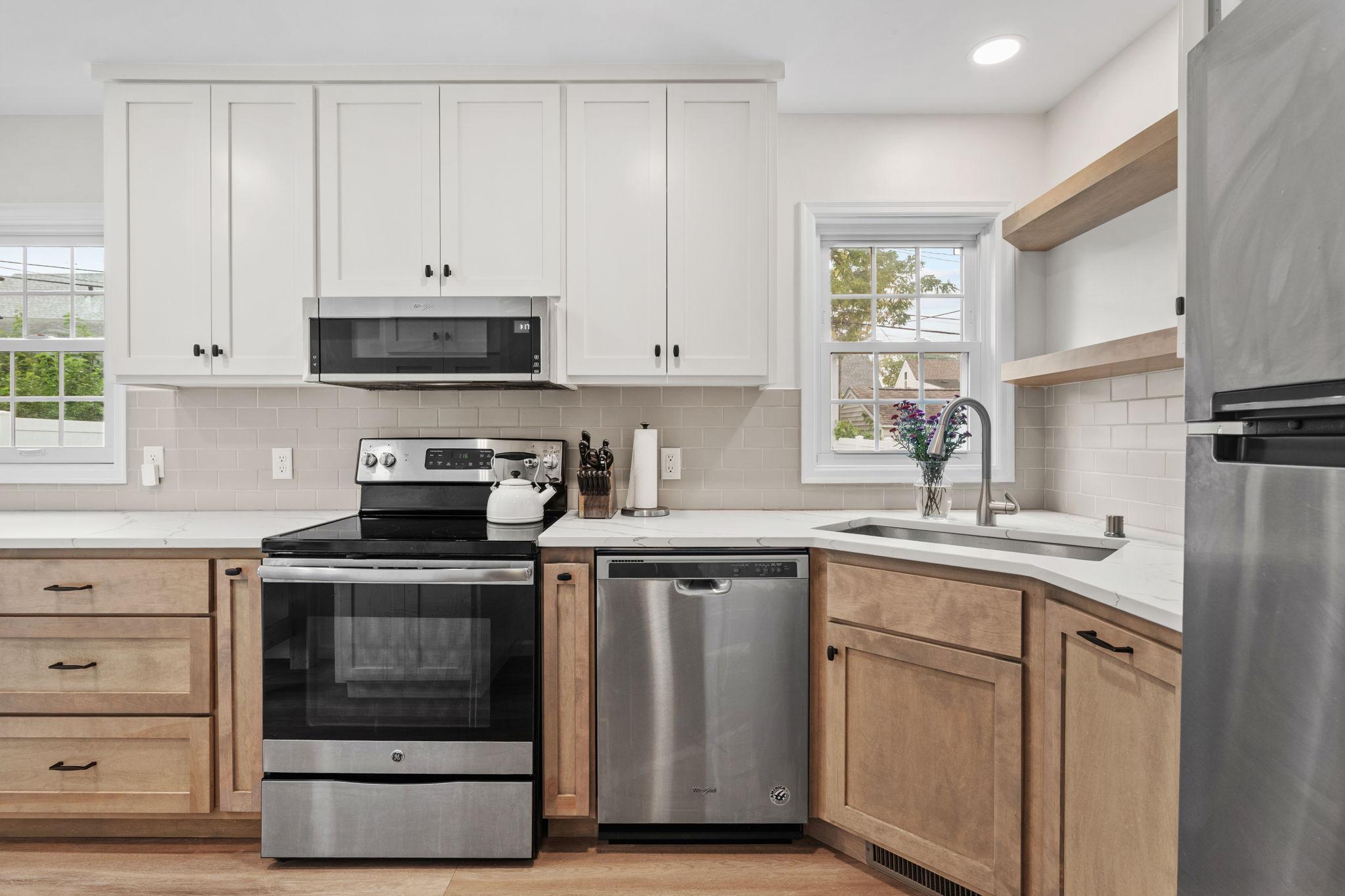 View of Residential at 2828 Alabama Avenue, Saint Louis Park MN 55416, Saint Louis Park (14 of 41) - Mike Wilen | Minnesota Team Real Estate