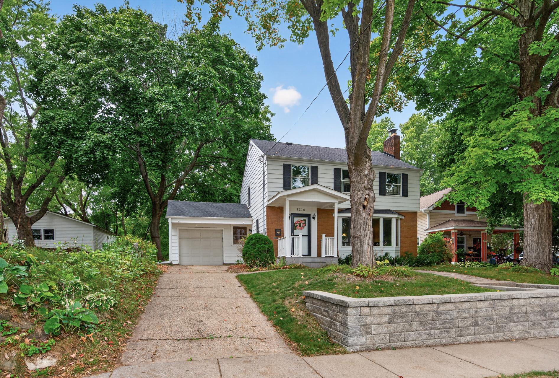 View of Residential at 1216 1st Street, Stillwater MN 55082, Stillwater (30 of 31) - Mike Wilen | Minnesota Team Real Estate