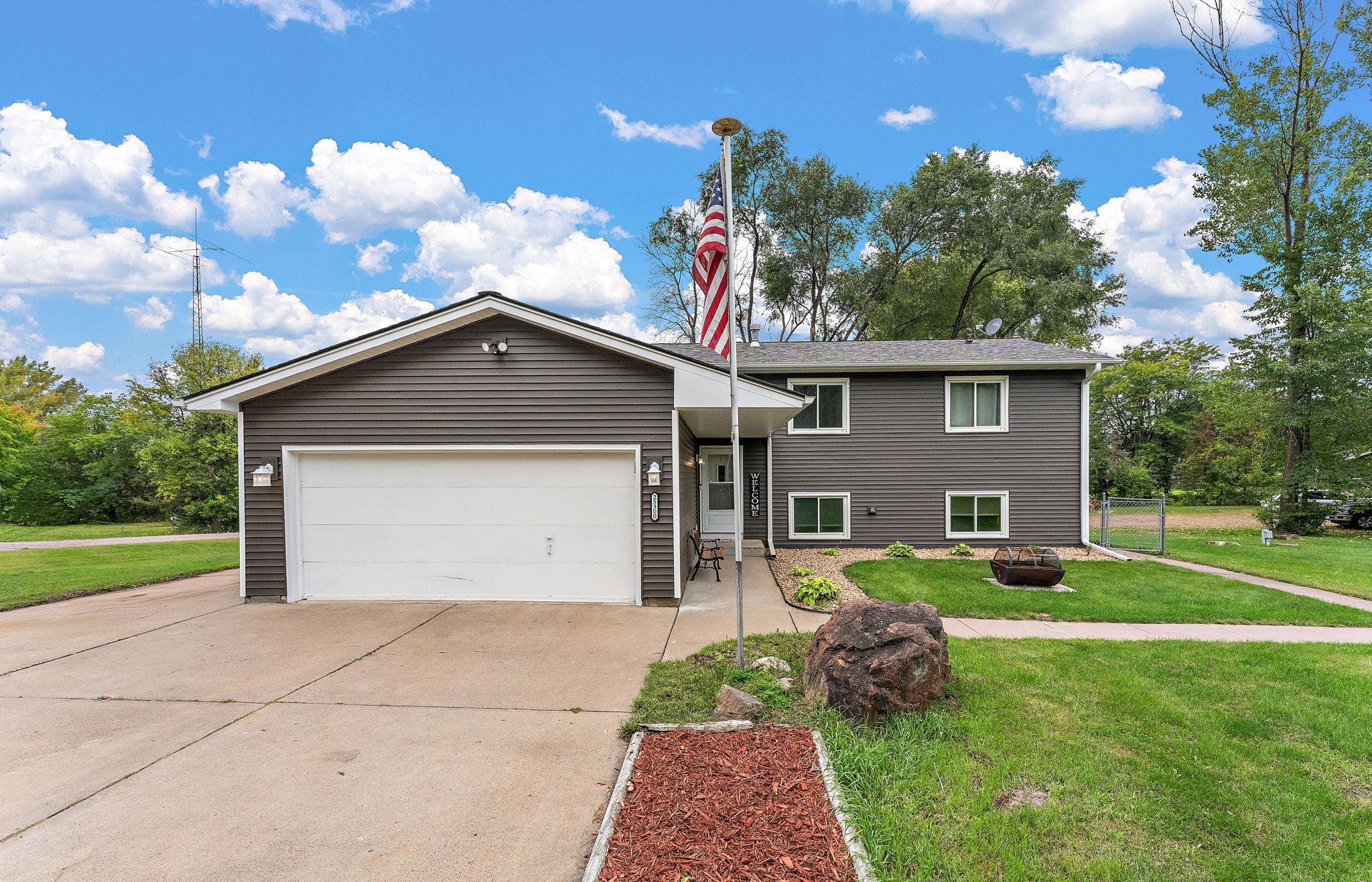 View of Residential at 25300 Itasca Avenue, Forest Lake MN 55025, Forest Lake (3 of 30) - Mike Wilen | Minnesota Team Real Estate