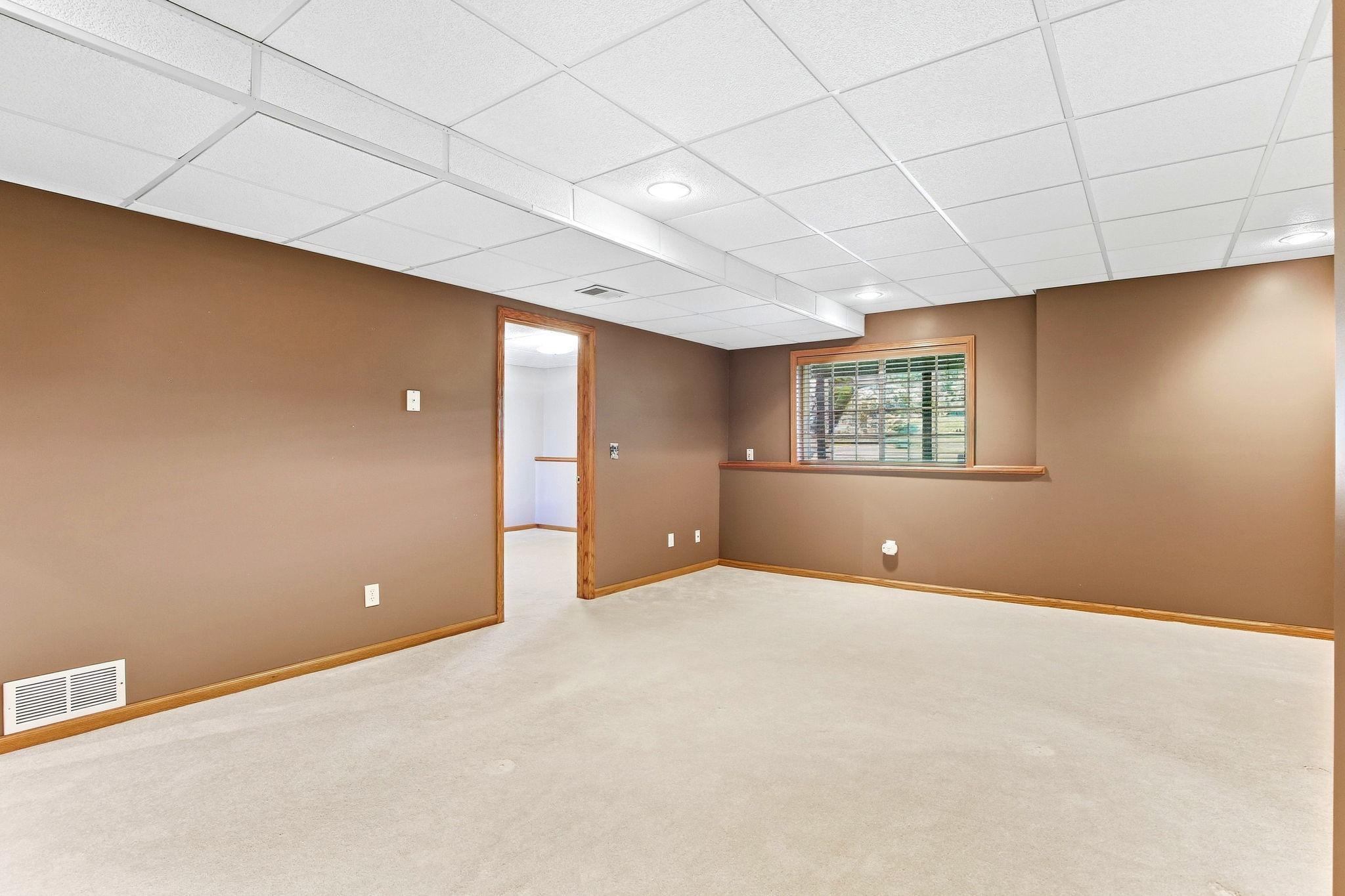 View of Residential at 1724 Carleton Drive, Hastings MN 55033, Hastings (30 of 44) - Mike Wilen | Minnesota Team Real Estate