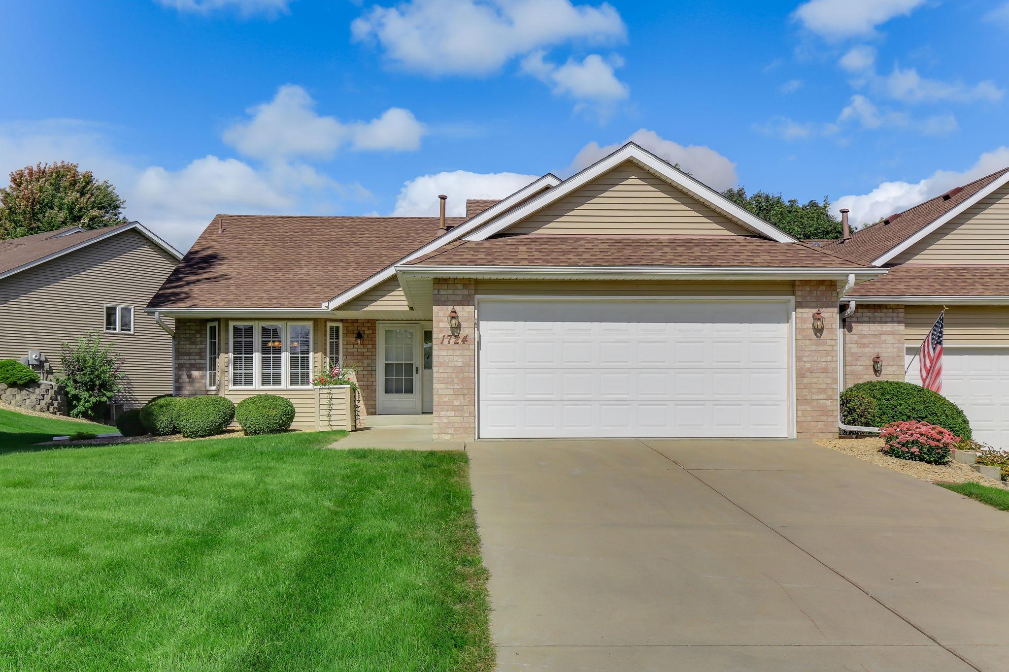 View of Twin Home at 1724 Carleton Drive, Hastings - Mike Wilen | Minnesota Team Real Estate