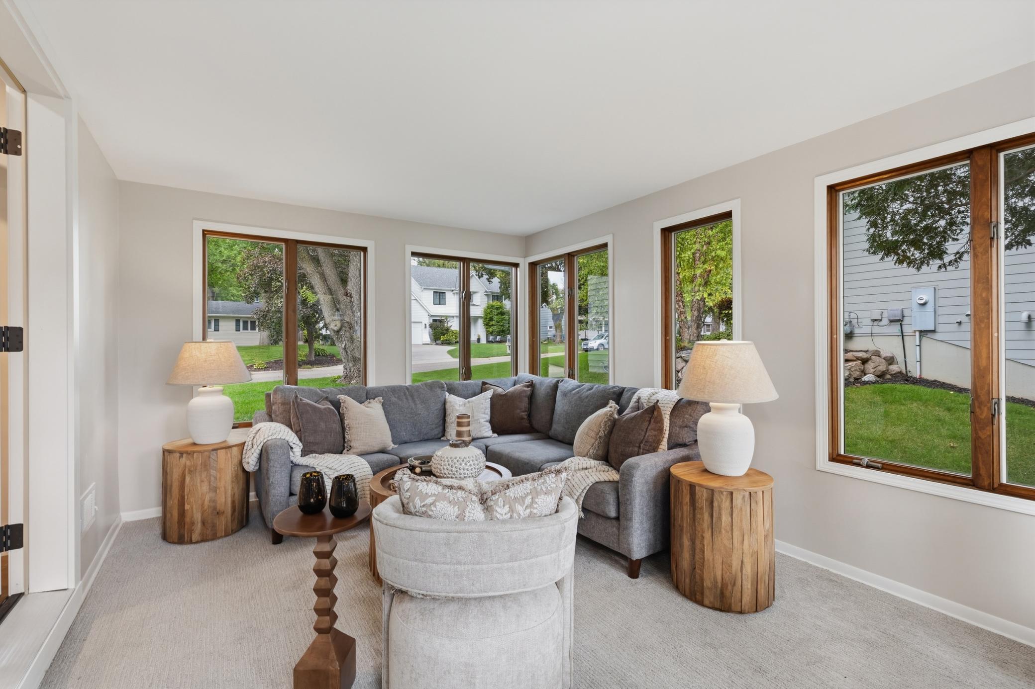 View of Residential at 5613 Warden Avenue, Edina MN 55436, Edina (16 of 51) - Mike Wilen | Minnesota Team Real Estate