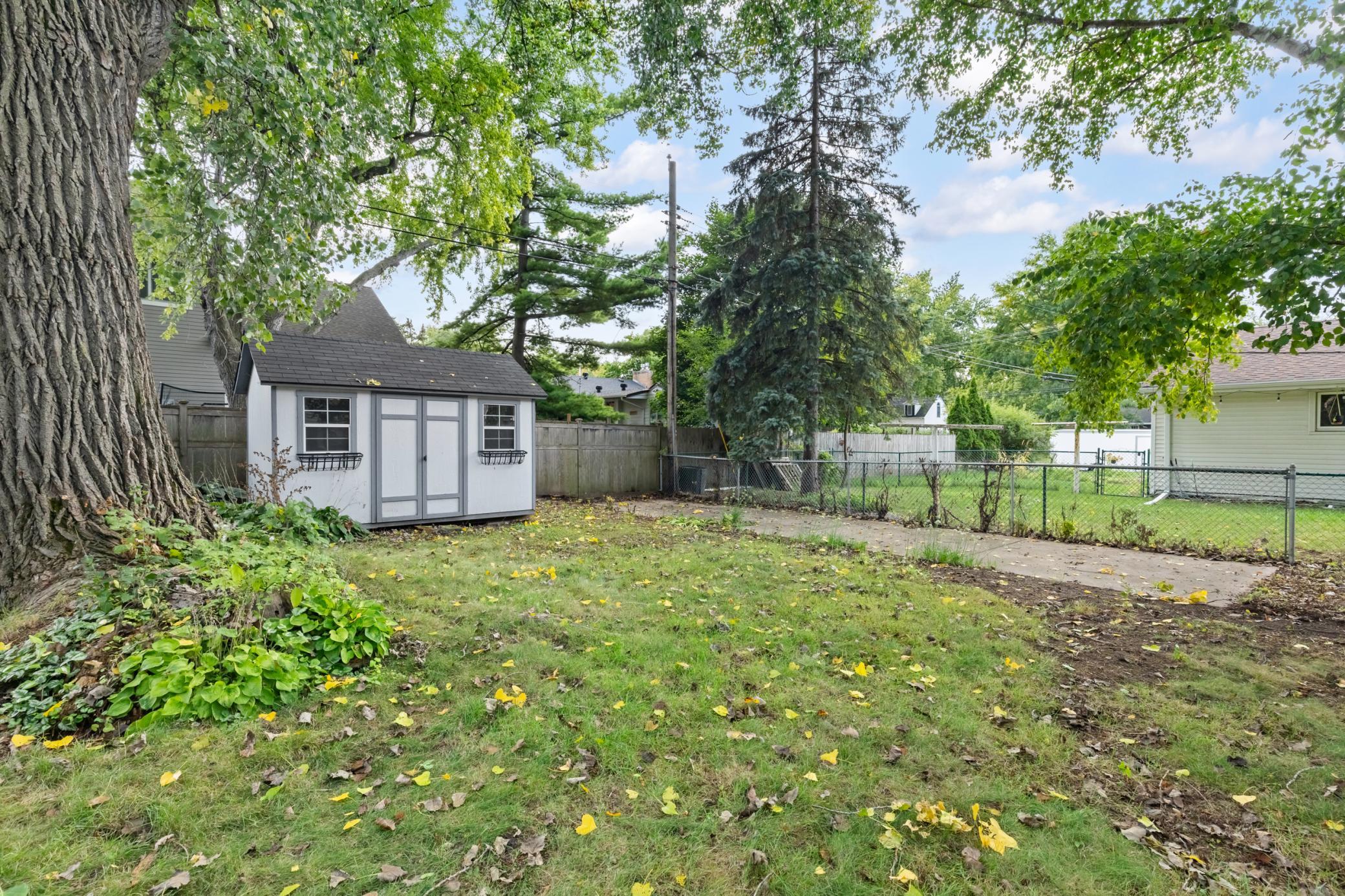 View of Residential at 5613 Warden Avenue, Edina MN 55436, Edina (41 of 51) - Mike Wilen | Minnesota Team Real Estate
