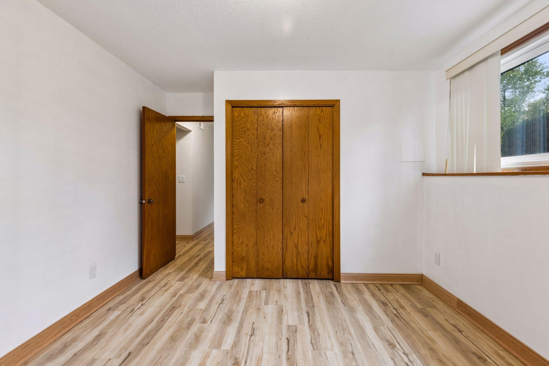 View of Residential at 1616 Sandhurst Avenue, Maplewood MN 55109, Maplewood (58 of 83) - Mike Wilen | Minnesota Team Real Estate