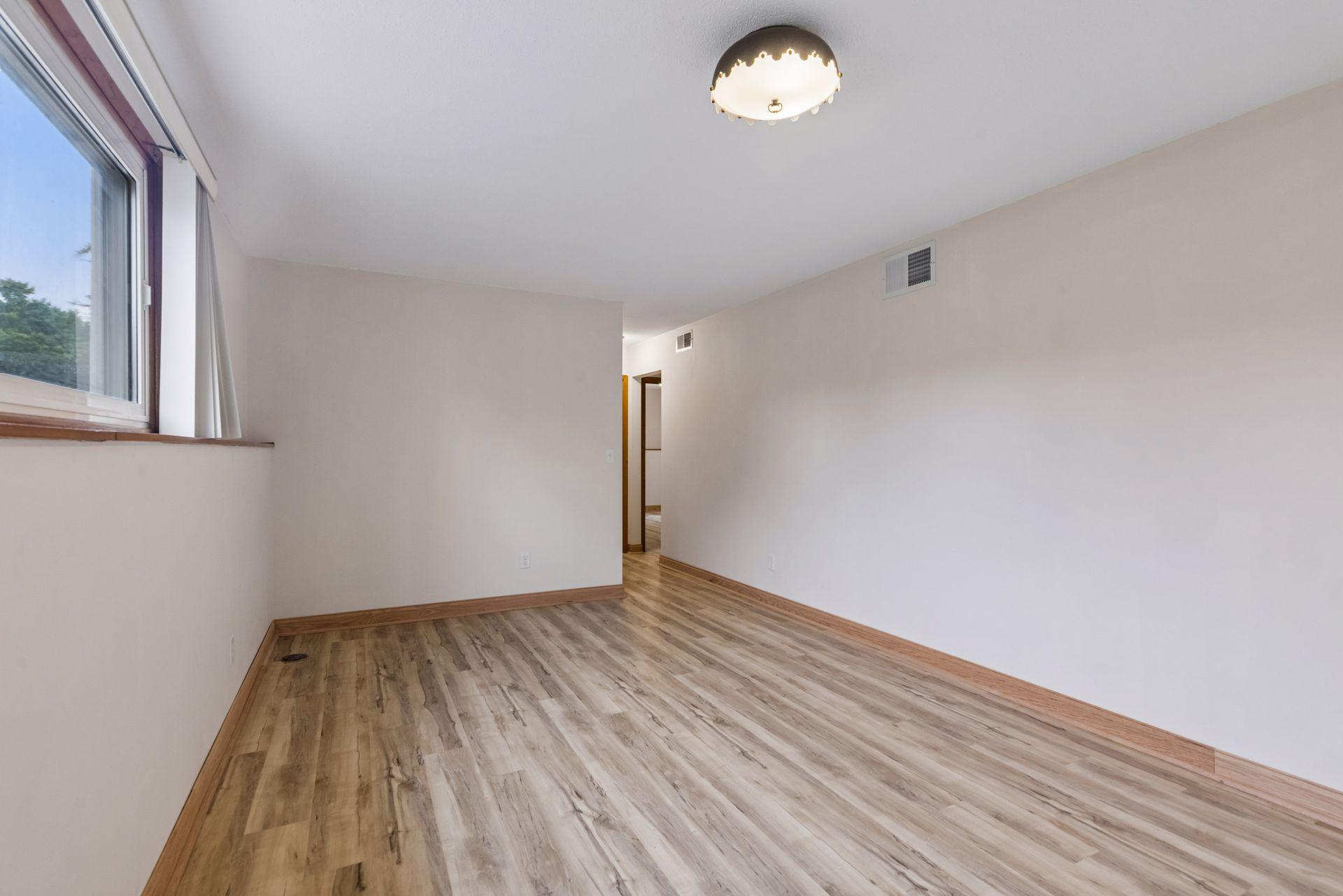 View of Residential at 1616 Sandhurst Avenue, Maplewood MN 55109, Maplewood (49 of 83) - Mike Wilen | Minnesota Team Real Estate