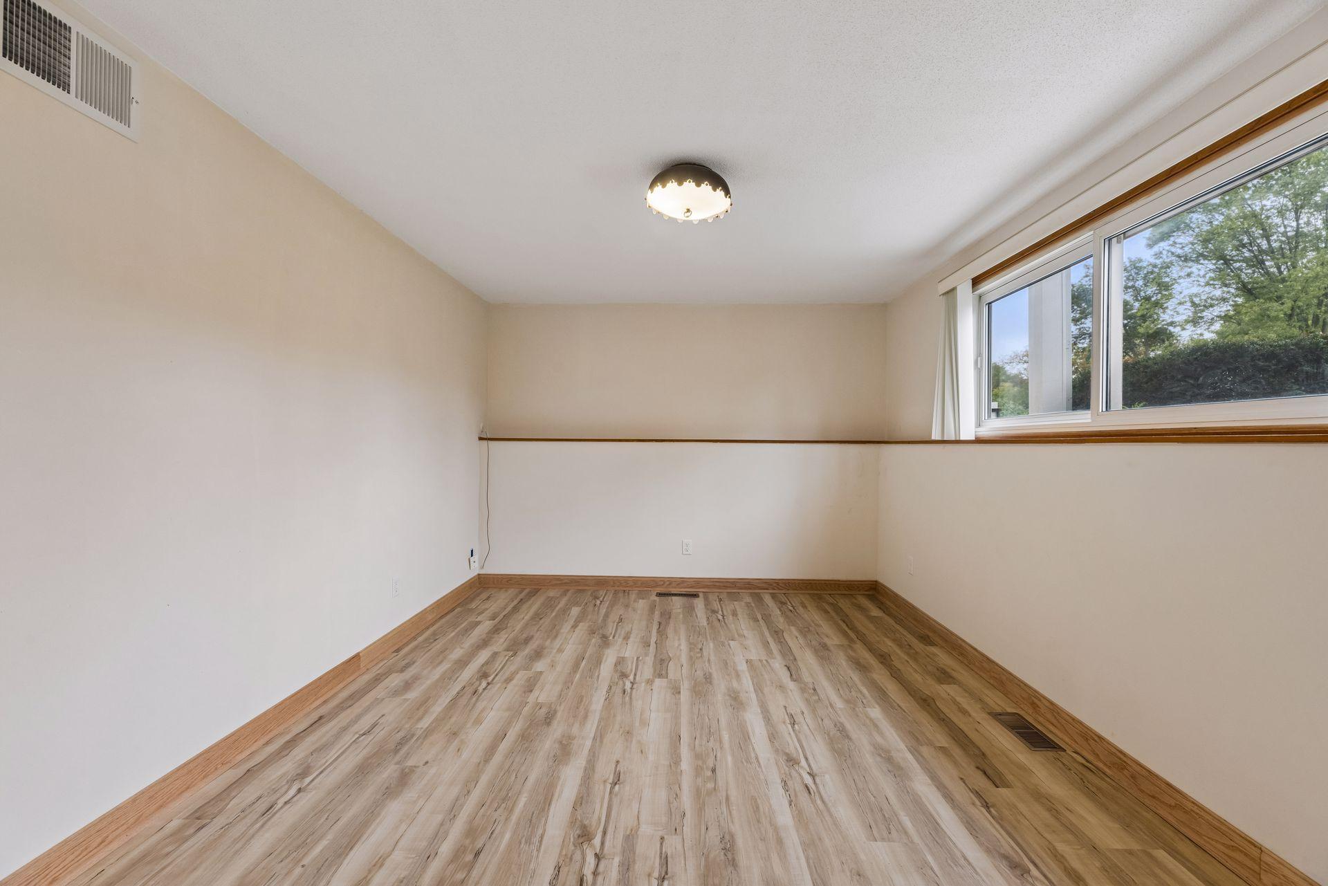 View of Residential at 1616 Sandhurst Avenue, Maplewood MN 55109, Maplewood (47 of 83) - Mike Wilen | Minnesota Team Real Estate