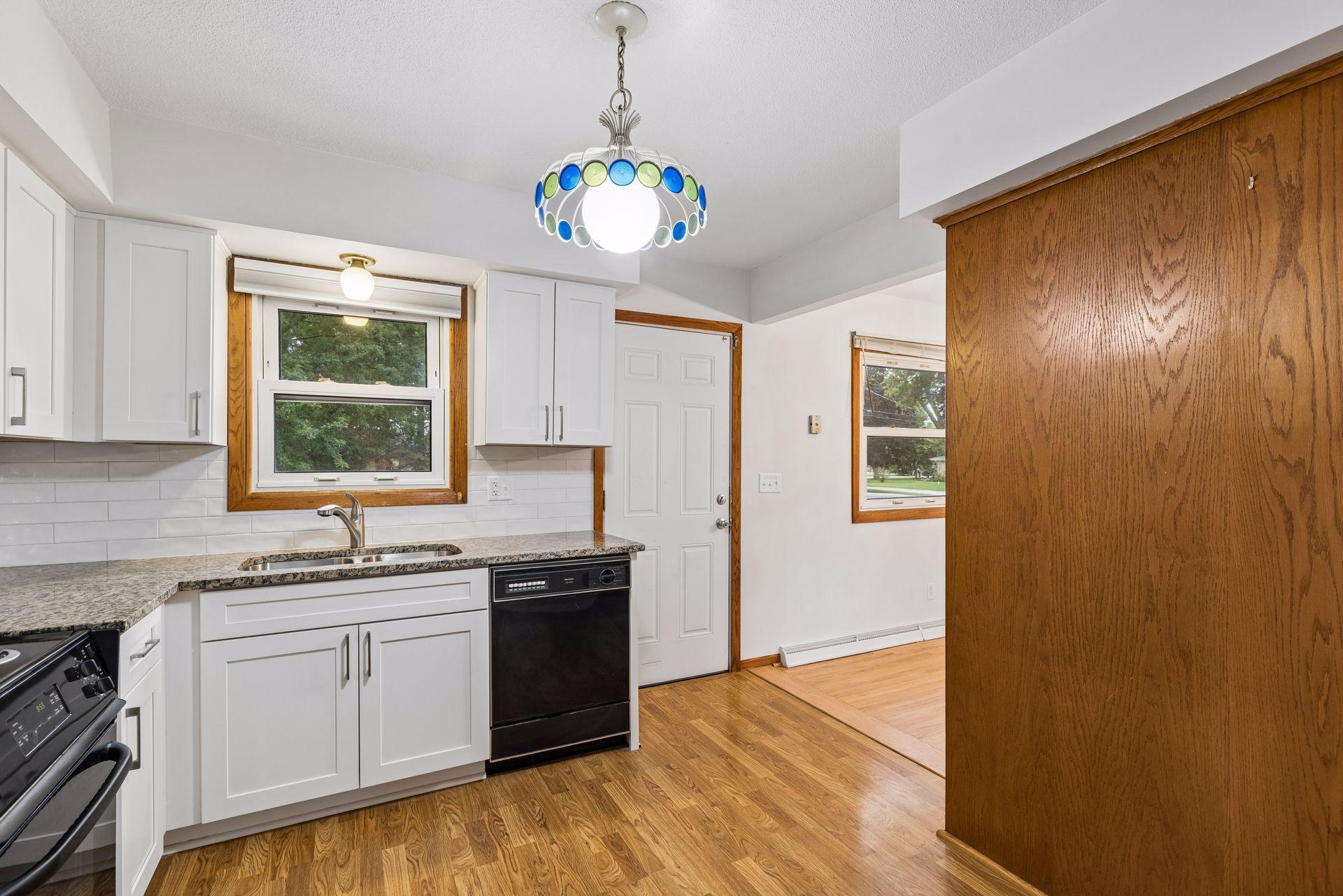 View of Residential at 1616 Sandhurst Avenue, Maplewood MN 55109, Maplewood (30 of 83) - Mike Wilen | Minnesota Team Real Estate