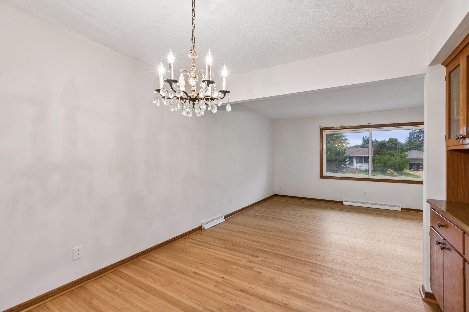 View of Residential at 1616 Sandhurst Avenue, Maplewood MN 55109, Maplewood (21 of 83) - Mike Wilen | Minnesota Team Real Estate